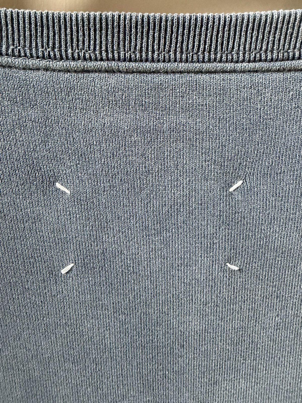 Maison Margiela $1.2k worn-look organic-cotton sweatshirt, M,oversized),IT Size US M / EU 48-50 / 2 - 12 Thumbnail