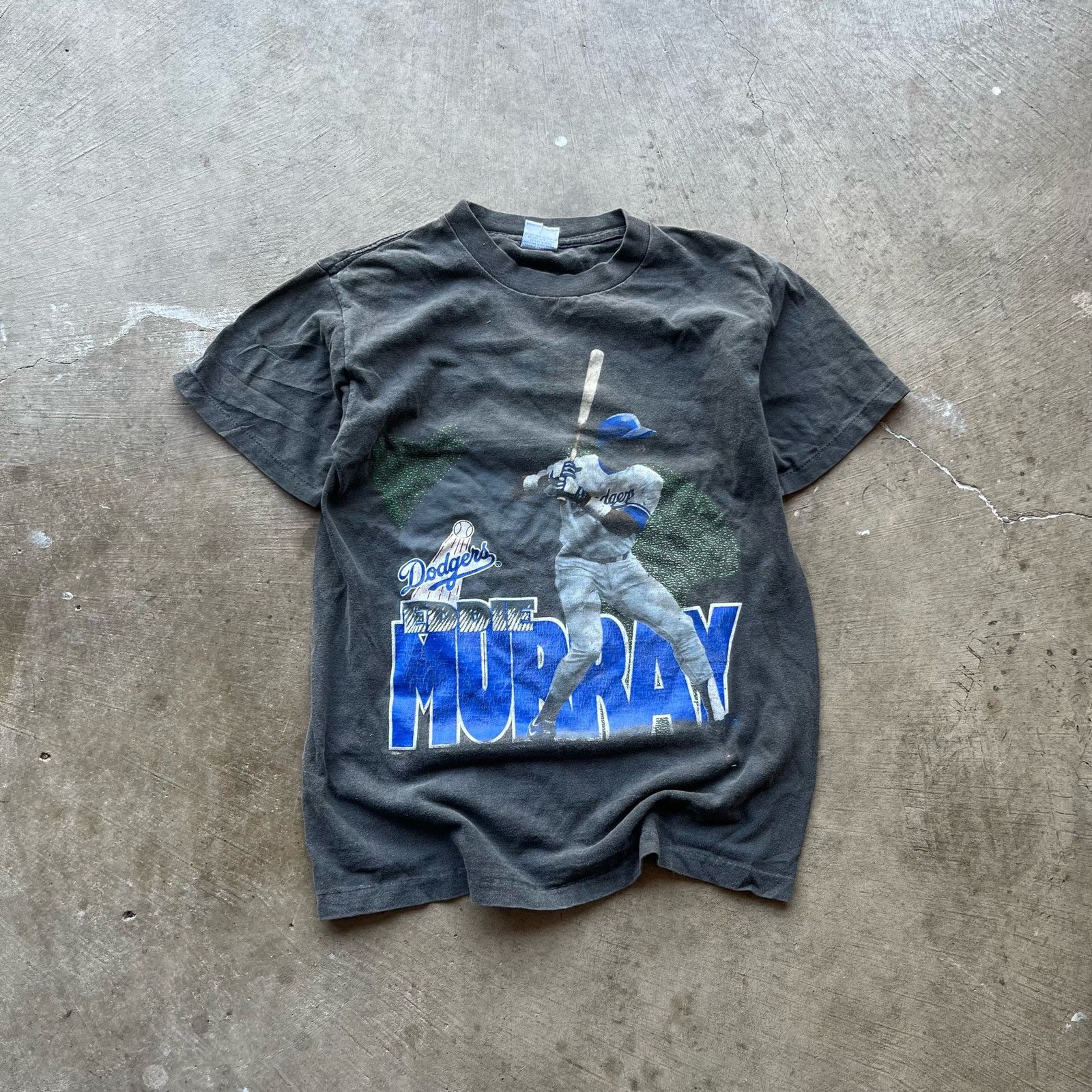 Vintage vintage eddie murray dodgers faded 90s t shirt small Size US S / EU 44-46 / 1 - 1 Thumbnail
