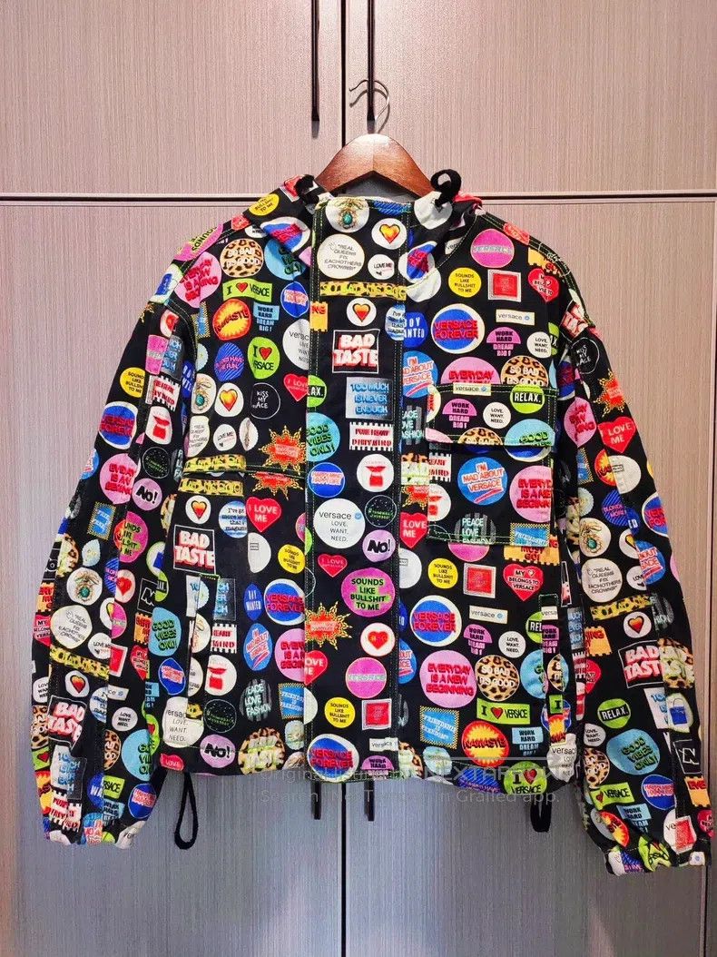 Versace Versace Badge print jacket coat Size US XL / EU 56 / 4 - 1 Thumbnail