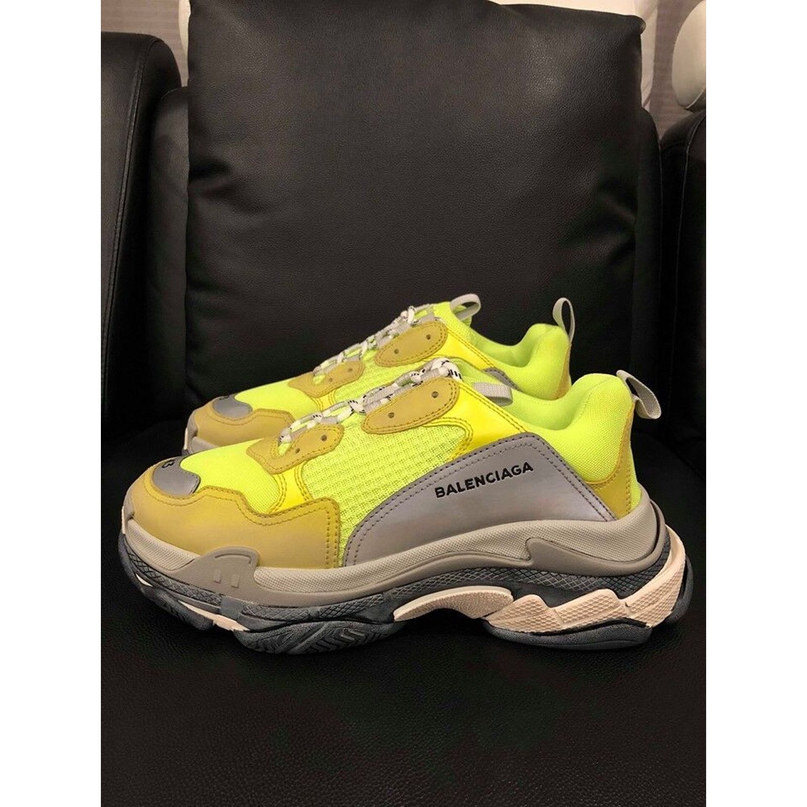Balenciaga Balenciaga Triple S Sneaker Neon Yellow Grey Speed Size US 10 / EU 43 - 10 Thumbnail