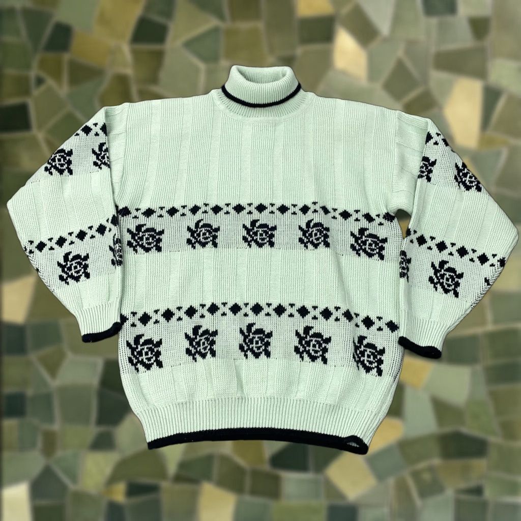 Vintage VINTAGE Apostrophe Sweater Womens Small Green Turtleneck Floral Knit Pullover 90s Size S / US 4 / IT 40 - 1 Thumbnail