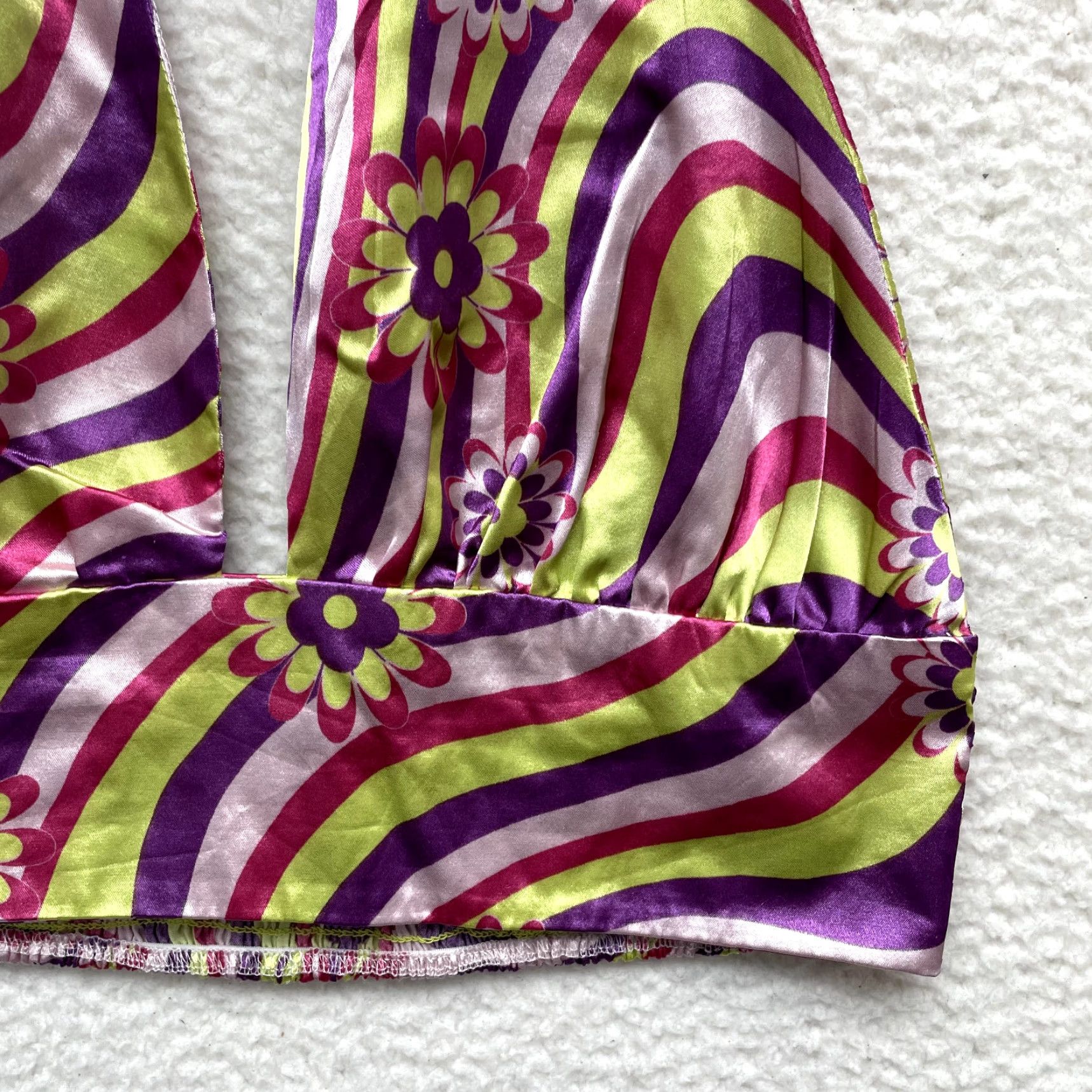 Vintage VINTAGE Y2K Halter Crop Top Large Floral Satin Groovy Psychedelic Rave Festival Shirt Size L / US 10 / IT 46 - 3 Thumbnail