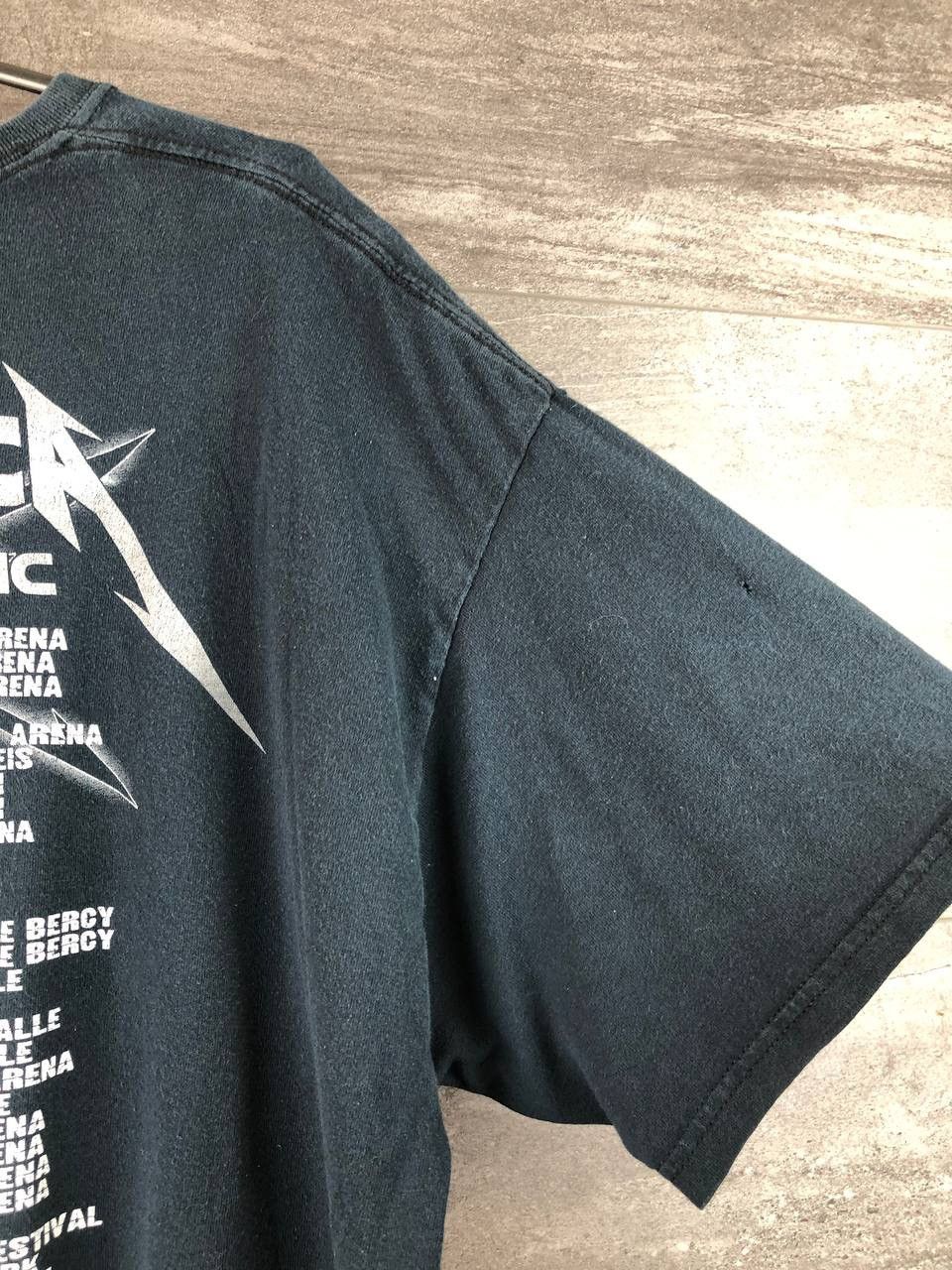 Band Tees Vintage Metallica 2008 2009 Magnetic Tour Tee T-Shirt Size US XL / EU 56 / 4 - 16 Thumbnail