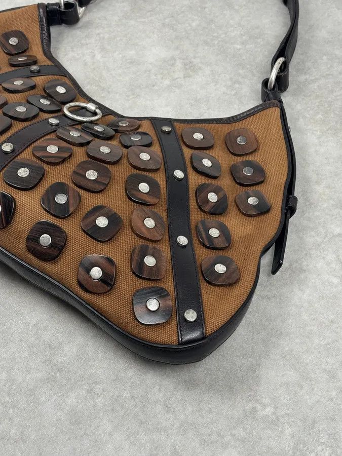 Yves Saint Laurent Yves Saint Laurent Brown Leather Wood Studded Shoulder Bag Size ONE SIZE - 6 Thumbnail