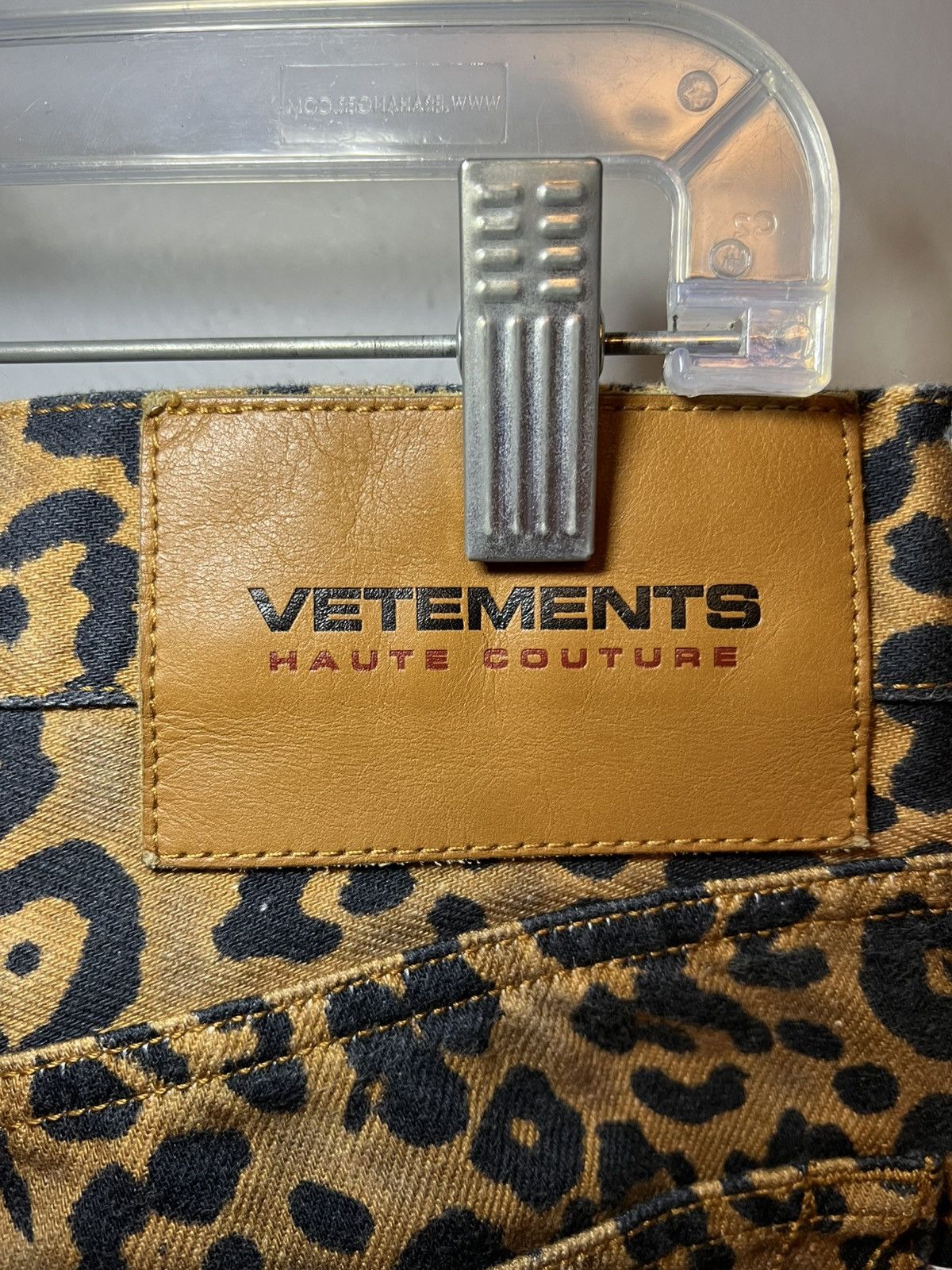 Vetements Vetements leopard print slim denim shorts Size US 34 / EU 50 - 5 Thumbnail