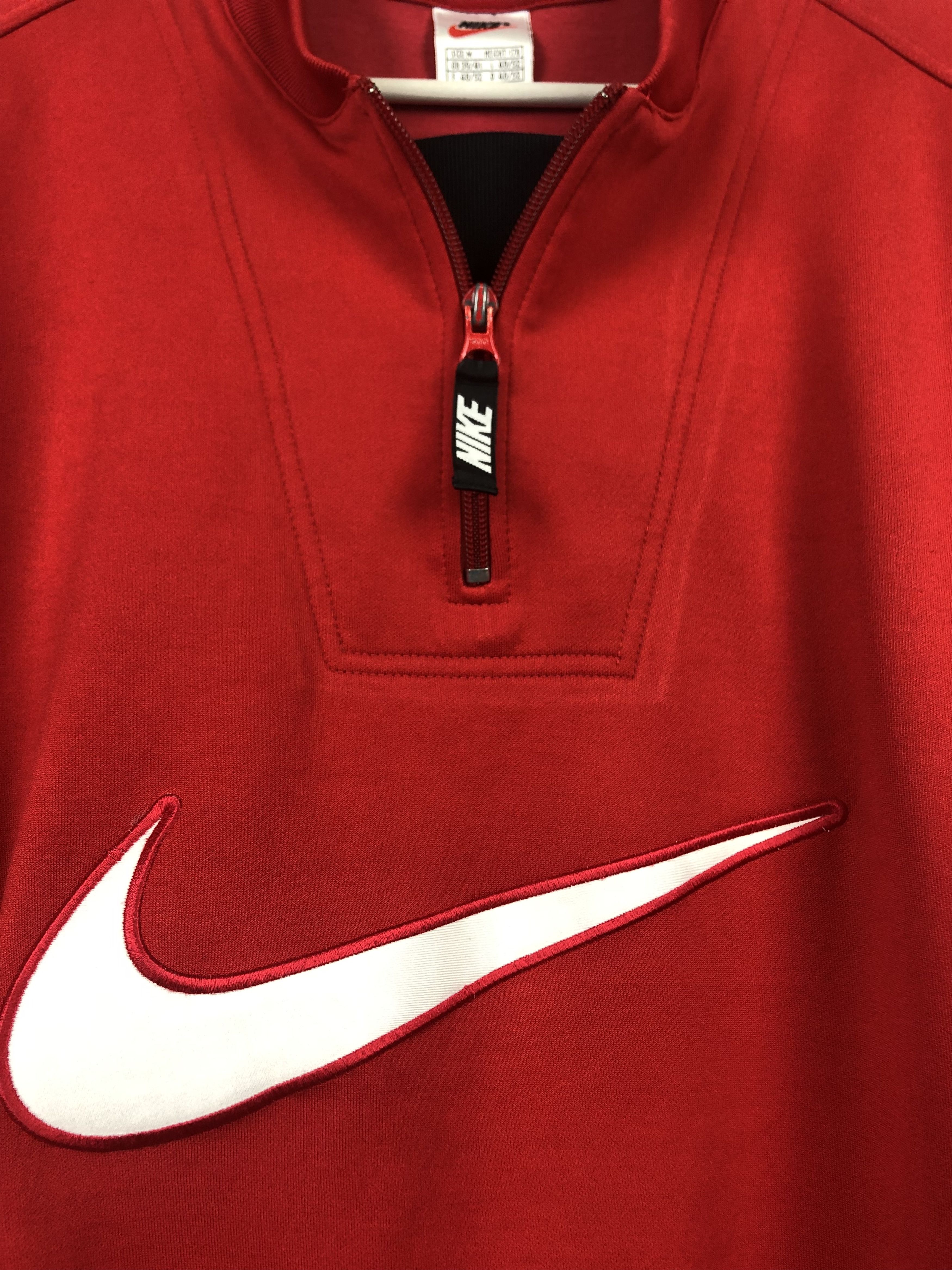 Nike Vintage Nike Sweatshirt Big Swoosh Rare Red Hype Size US M / EU 48-50 / 2 - 5 Thumbnail
