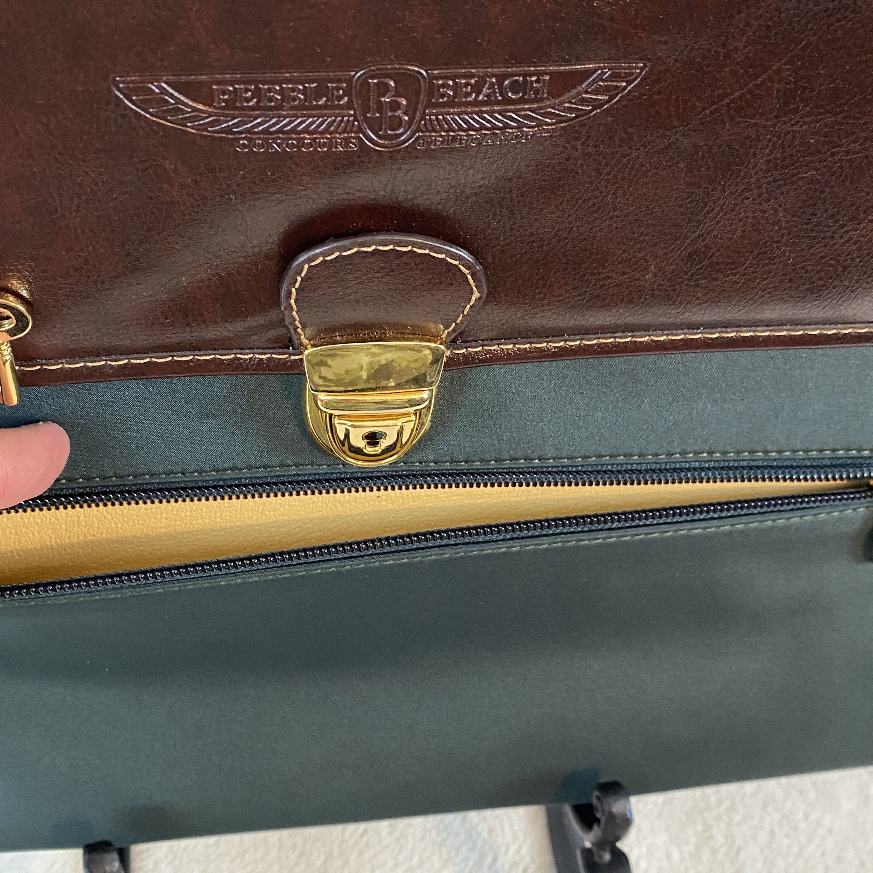 Other Pebble Beach CONCOURS D ELEGANCE Locking Travel Briefcase Size ONE SIZE - 9 Thumbnail