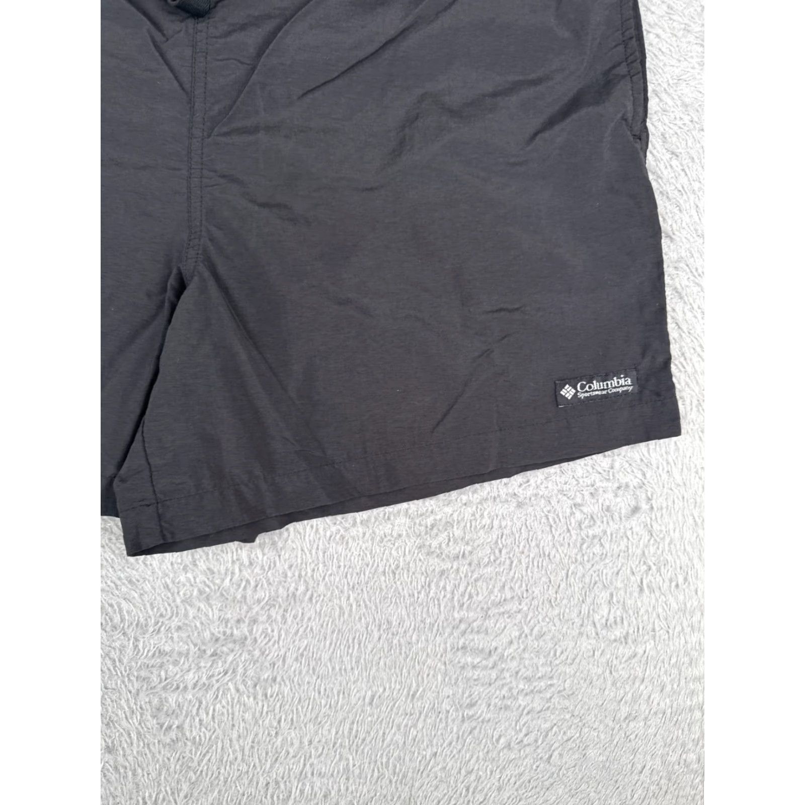 Vintage COLUMBIA Women's Hiking Shorts Large Black 100% Nylon Sweat Belted 6in Inseam Outdoor Size 36" / US 14 / IT 50 - 2 Thumbnail