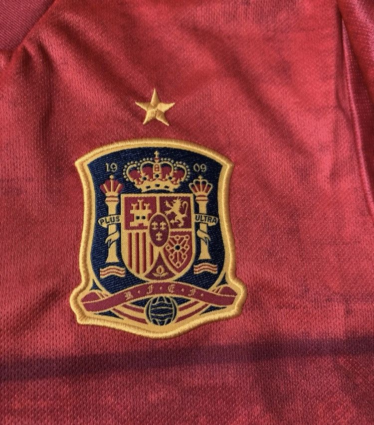 Adidas Morata spain jersey Size US M / EU 48-50 / 2 - 7 Thumbnail