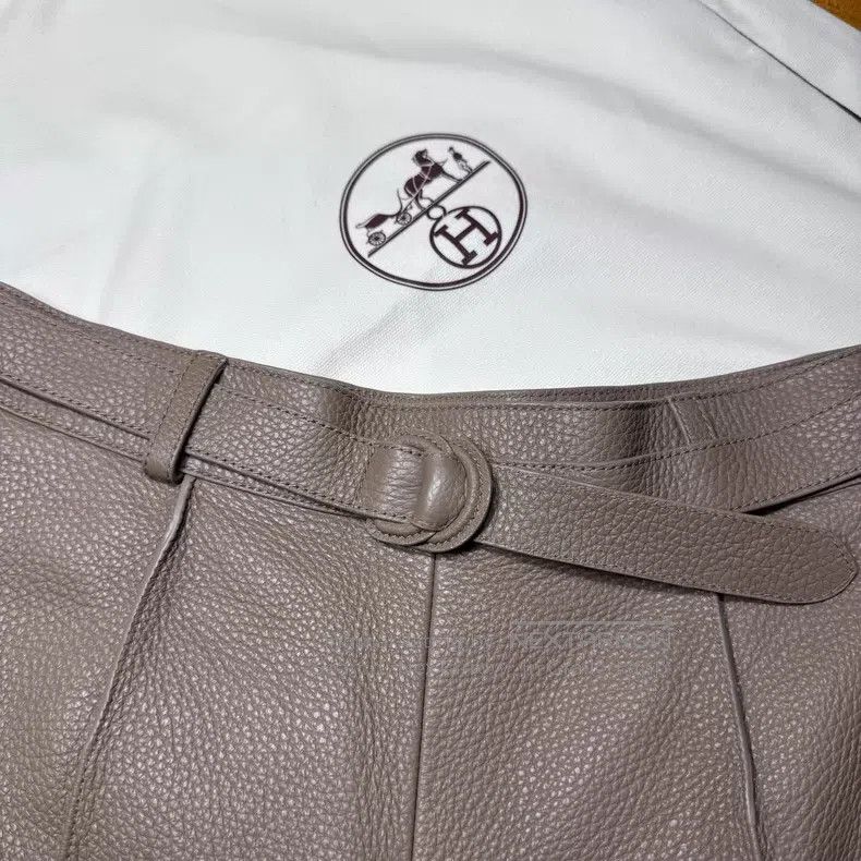 Hermes Hermes Elephant Gray Deer Skin Short Pants Size 24" / US 00 / IT 34 - 3 Thumbnail