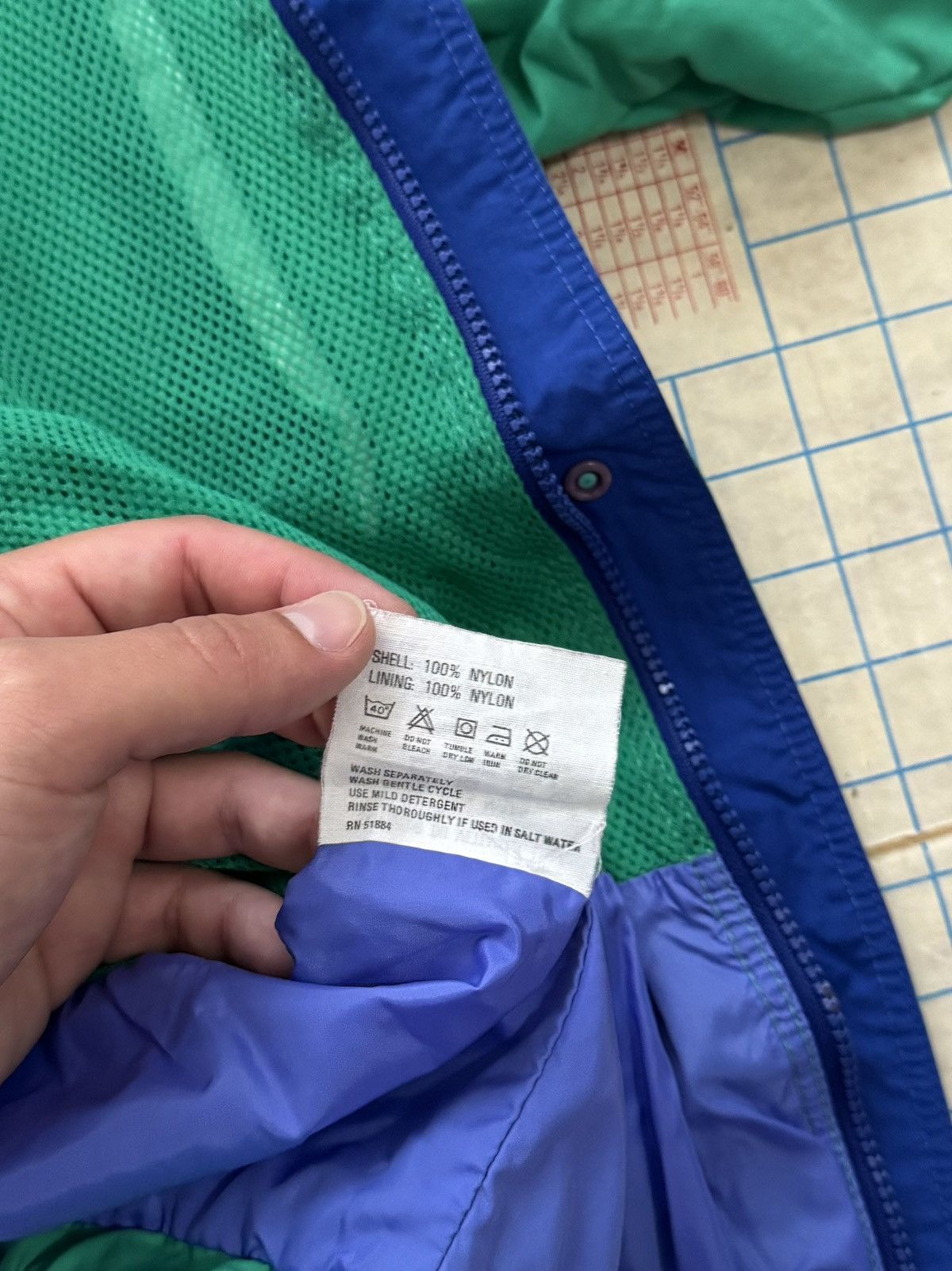 Patagonia Vintage Patagonia Faded Green Shell Jacket Size Medium Size US M / EU 48-50 / 2 - 10 Thumbnail
