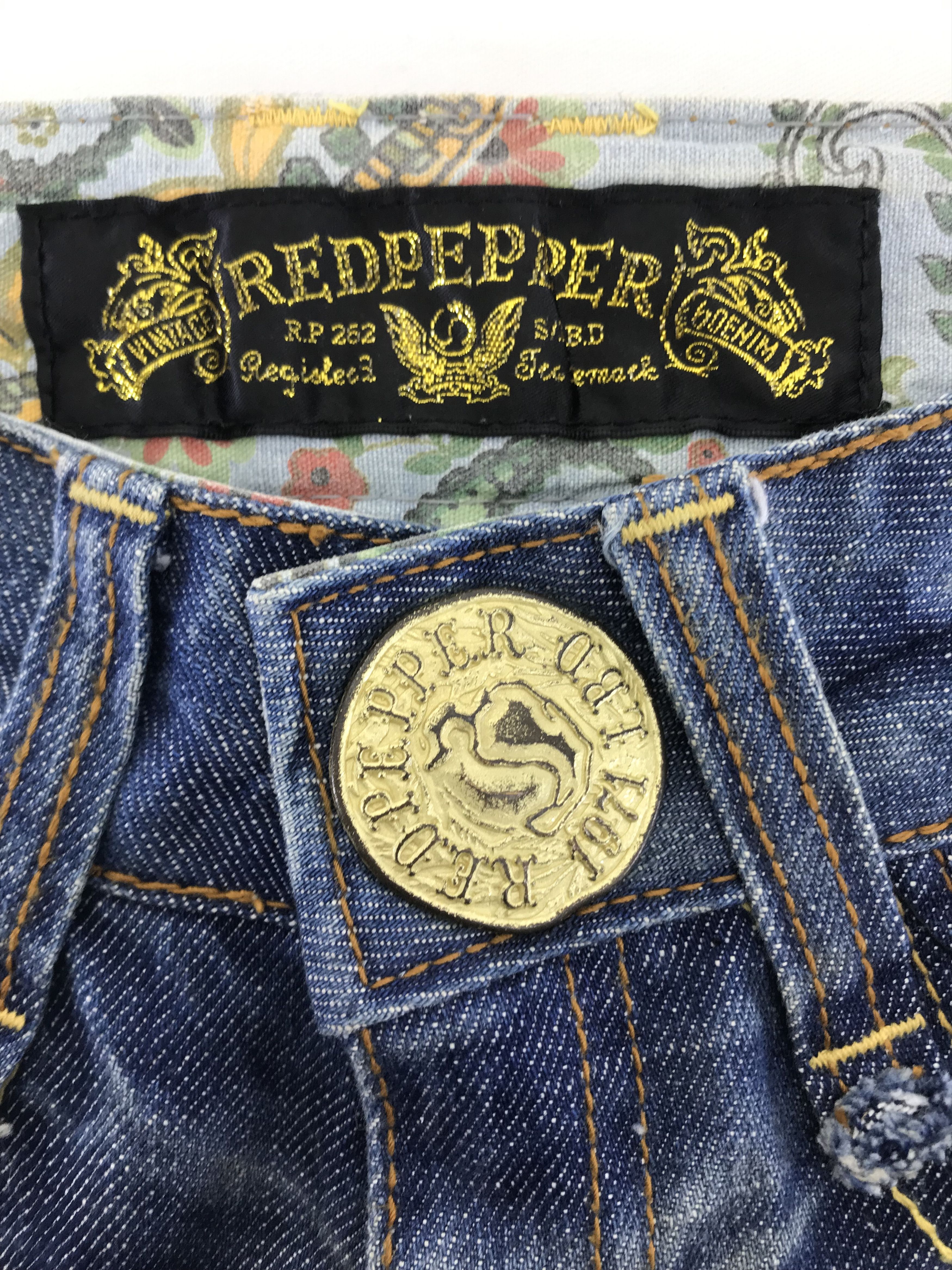Japanese Brand Vintage Red Pepper Denim Embroidered Flare Jeans Size 25" / US 0 / IT 36 - 10 Thumbnail