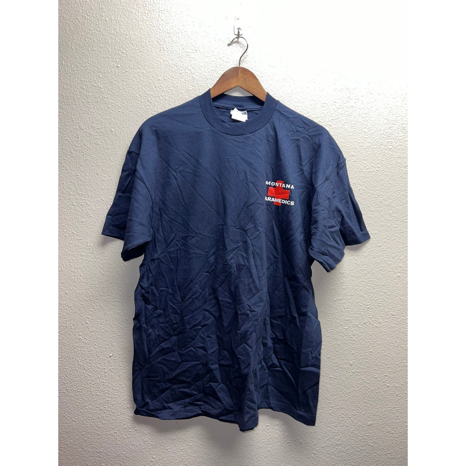 Jerzees Vintage Paramedics Shirt Montana Medic Joke Humor Tee 90s L Size US L / EU 52-54 / 3 - 1 Thumbnail
