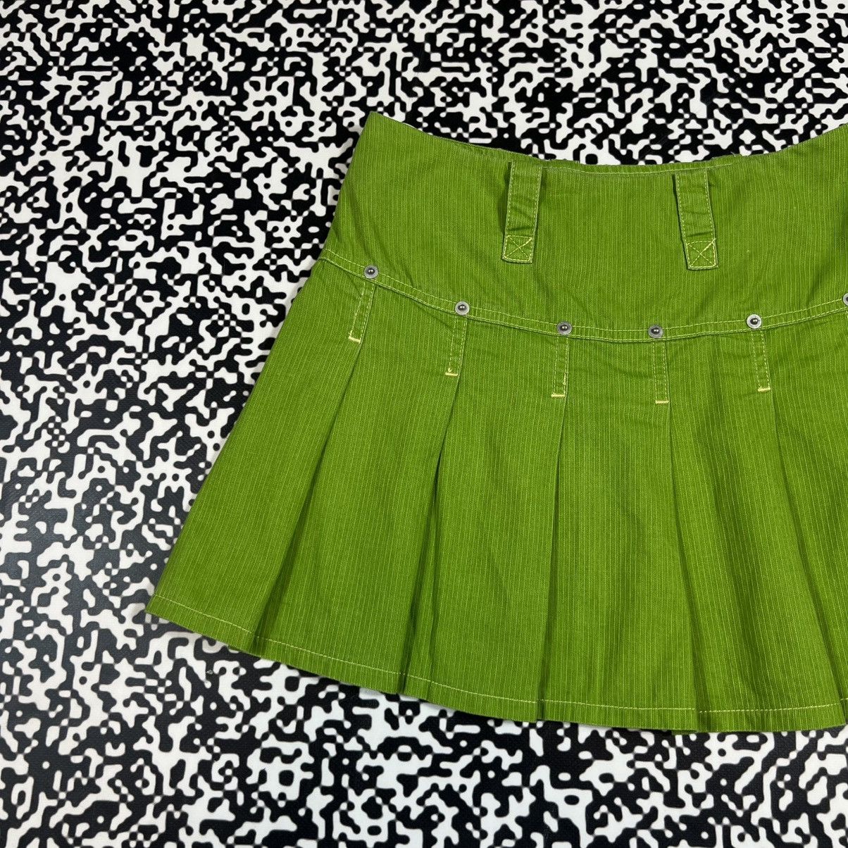 Japanese Brand Vintage Y2K Japanese Style Flared Retro Mini Skirt 90s Style Size 26" / US 2 / IT 38 - 5 Thumbnail
