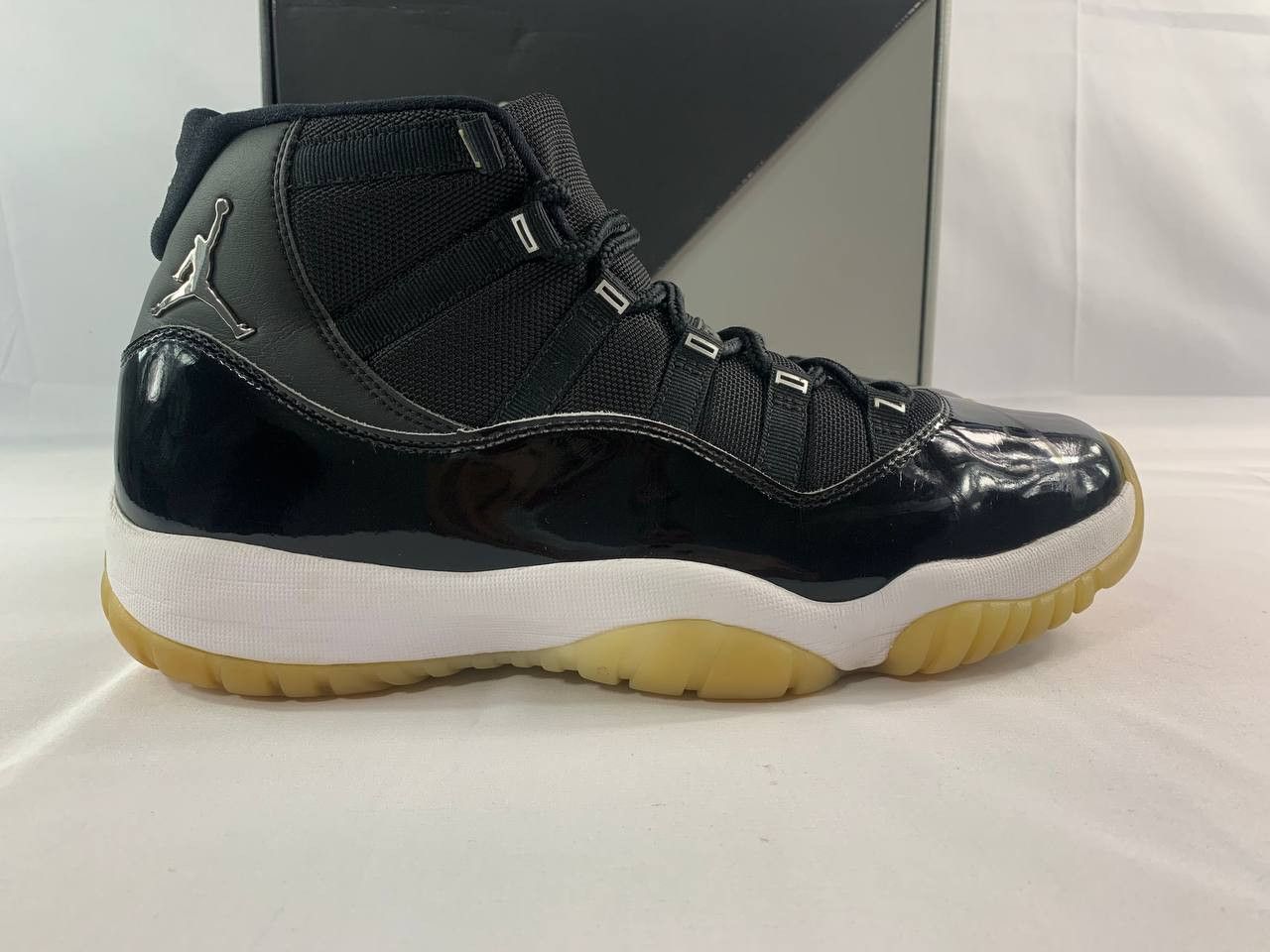 Air Jordan Men's Retro 11 Jubilee 25Th Anniversary Jacket Jackets main image 0