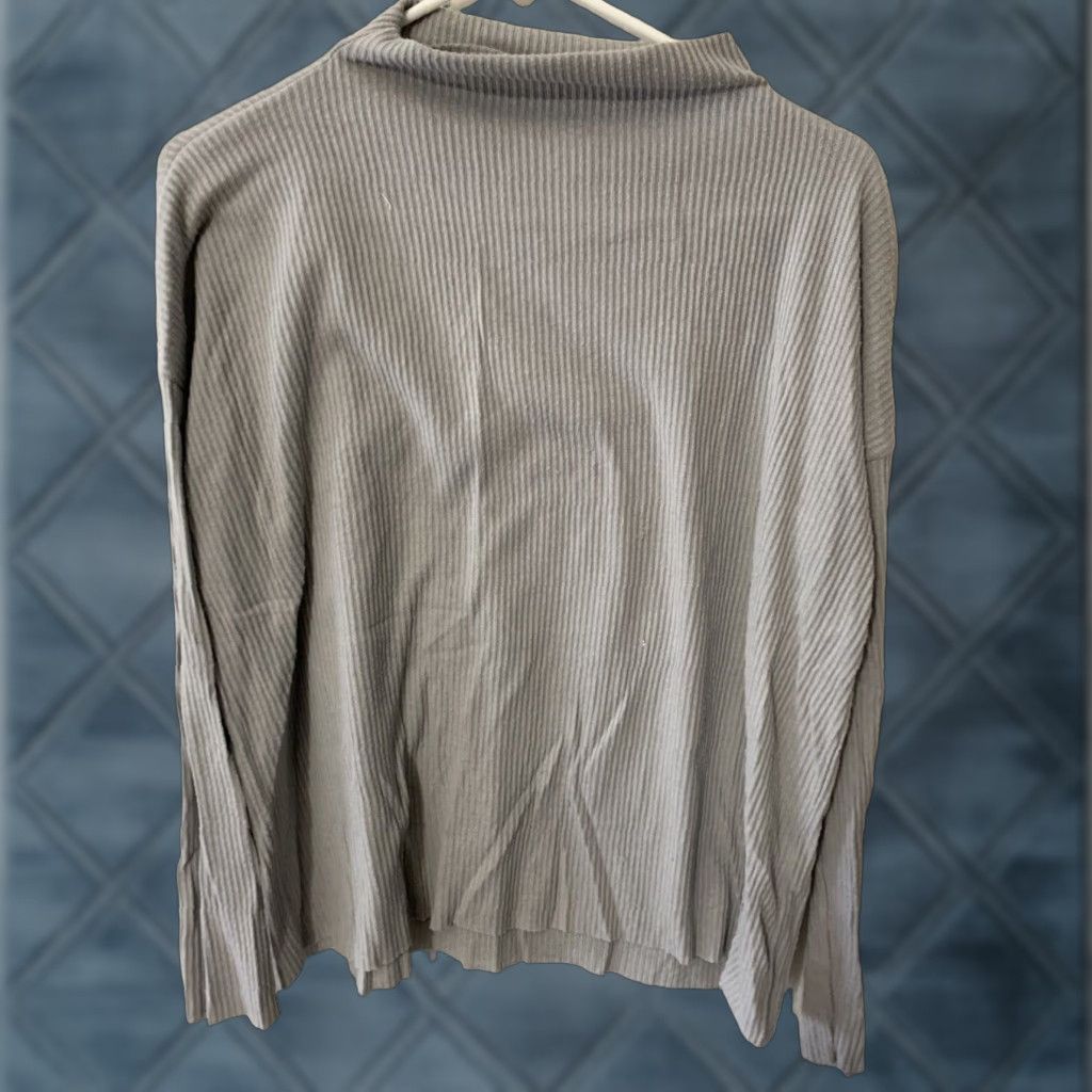 Lucky Brand VINTAGE Lucky Brand Sweater Shirt Womens M Grey High Low Turtleneck Ribbed Mock Winter Size M / US 6-8 / IT 42-44 - 1 Thumbnail