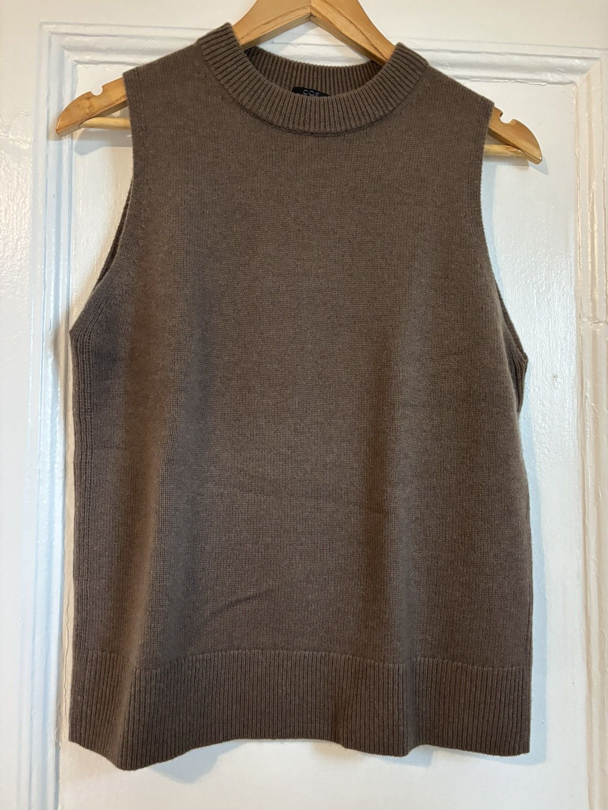 Cos COS vest Size M / US 6-8 / IT 42-44 - 1 Thumbnail