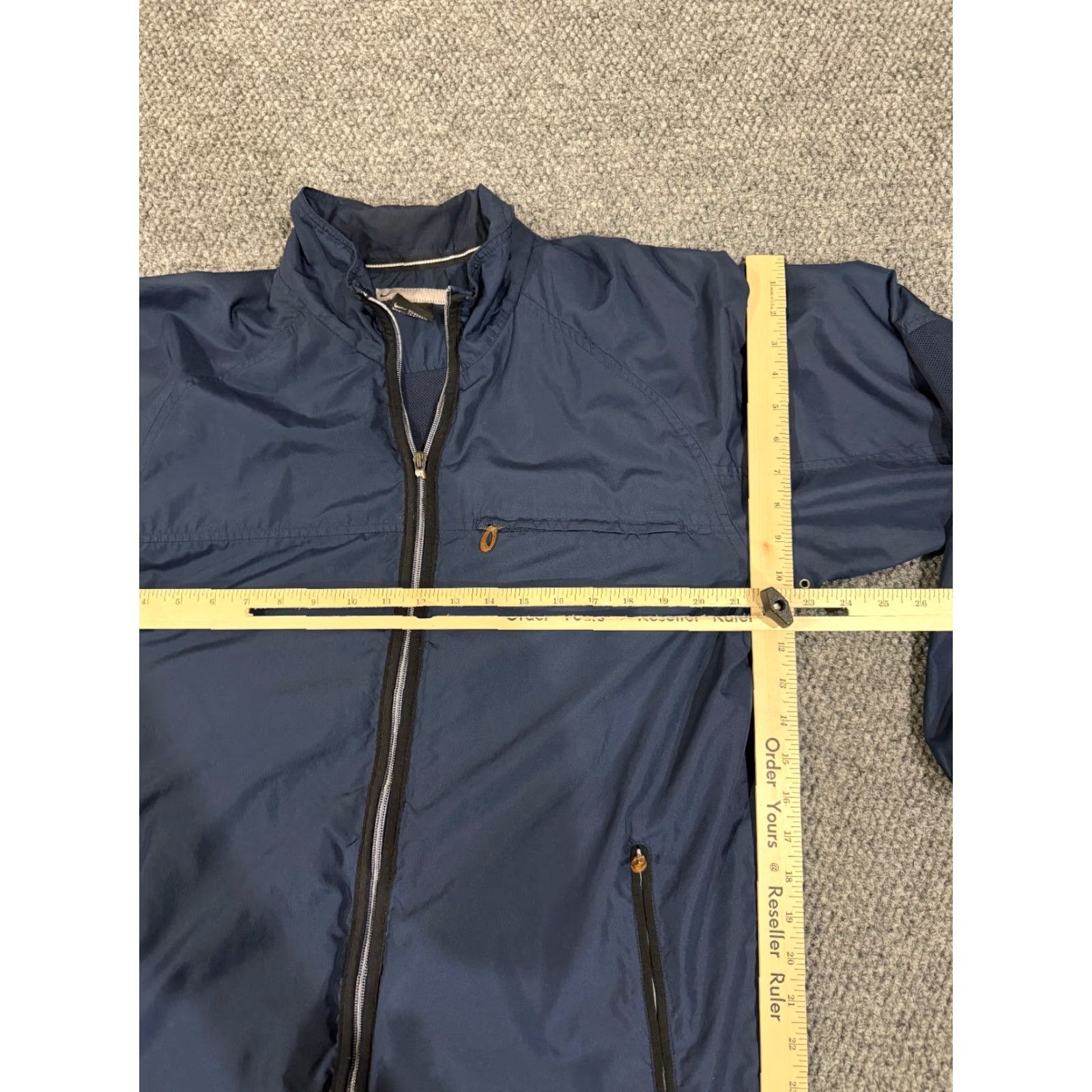Nike VINTAGE Nike windbreaker jacket Mens M Blue Full Zip Lightweight Windbreaker Logo Sports Activewear Jacket Size US M / EU 48-50 / 2 - 4 Thumbnail