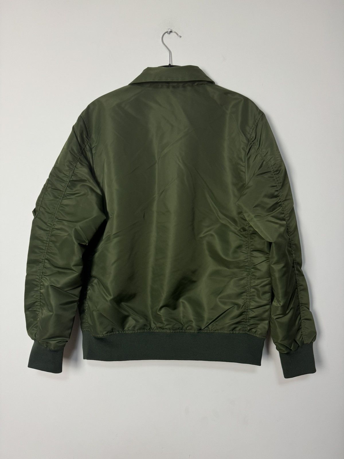 Vintage Vintage Unsocial MA-1 Bomber Olive Green Avant Garde Style Size US M / EU 48-50 / 2 - 9 Thumbnail