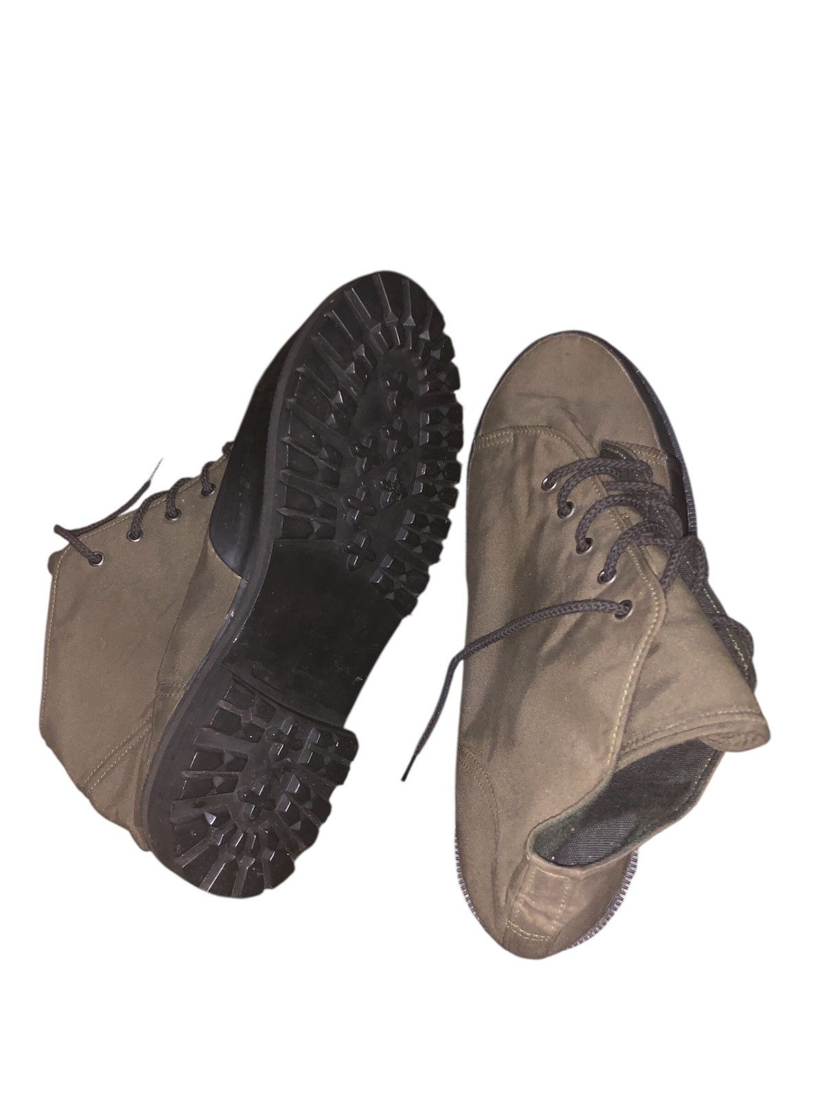 Designer × Issey Miyake ISSEY MIYAKE SHOES UNISEX Size US 6 / EU 39 - 12 Thumbnail