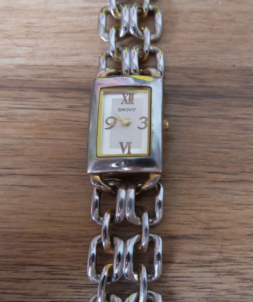 DKNY DKNY Tank Gold Chain Bracelet Lady Watch Size ONE SIZE - 1 Thumbnail