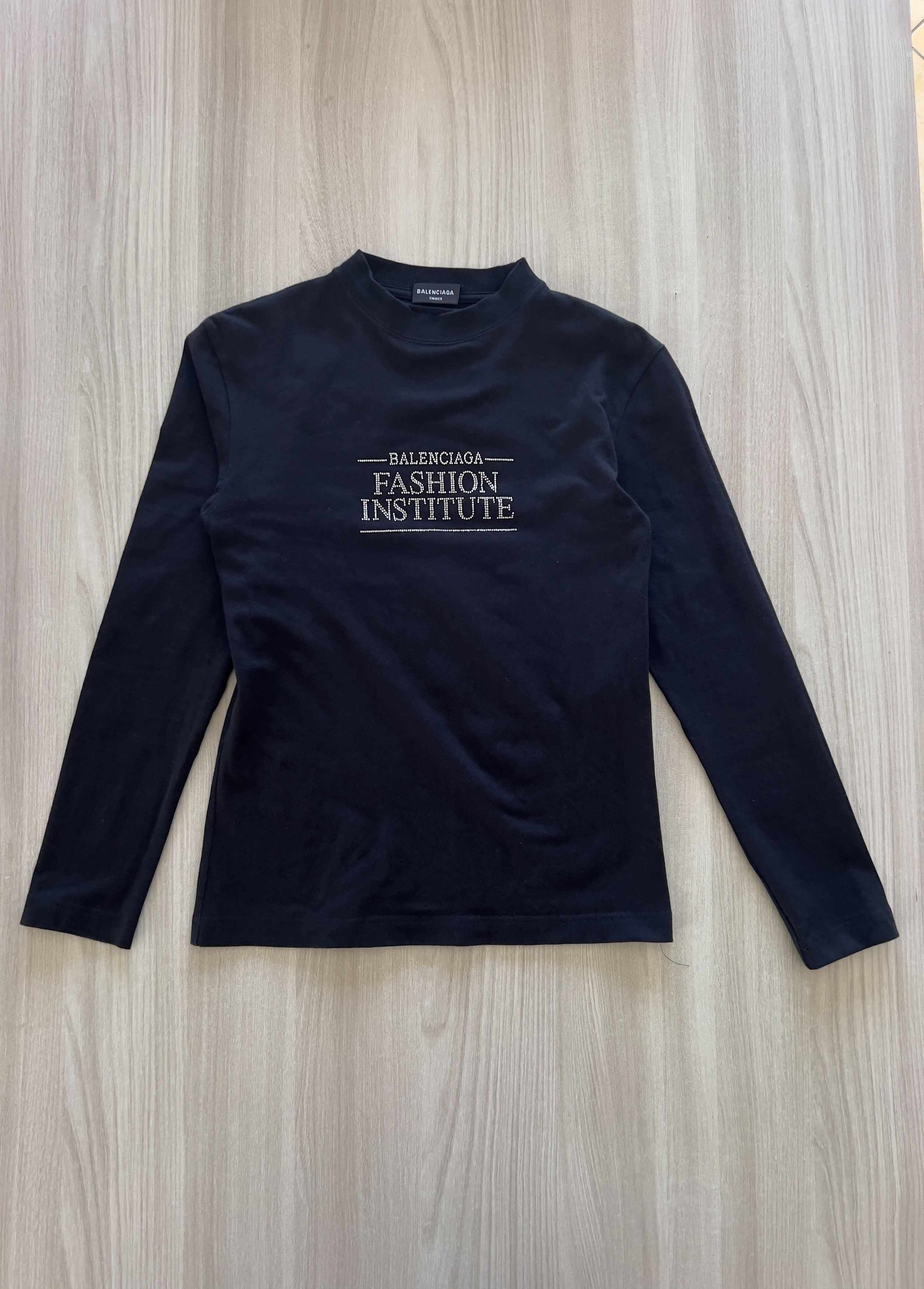 Balenciaga Balenciaga fall 22 long top sleeve fitted runway Size US XS / EU 42 / 0 - 3 Thumbnail