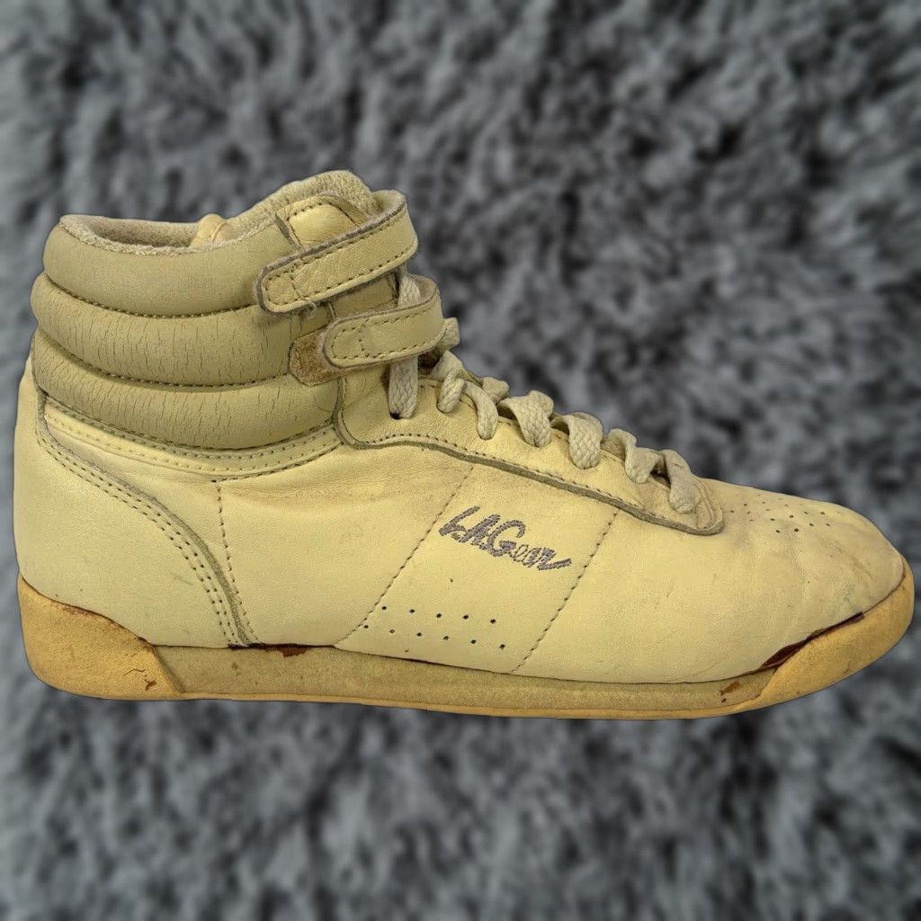La Gear VINTAGE LA Gear Hi Top Sneakers Shoes Women’s Size 7 Yellow 80s Athletic Leather Lace Up Size M / US 6-8 / IT 42-44 - 1 Thumbnail