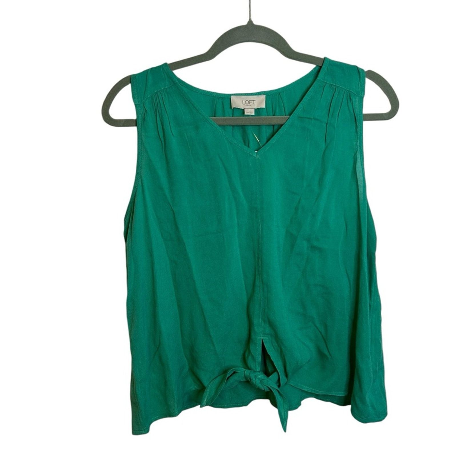Loft NWT Loft Green Sleeveless Tie Front Blouse Size XS / US 0-2 / IT 36-38 - 1 Thumbnail