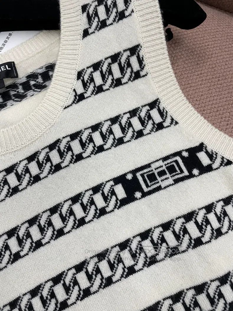 Chanel Chanel Chain striped vest Size XS / US 0-2 / IT 36-38 - 2 Thumbnail