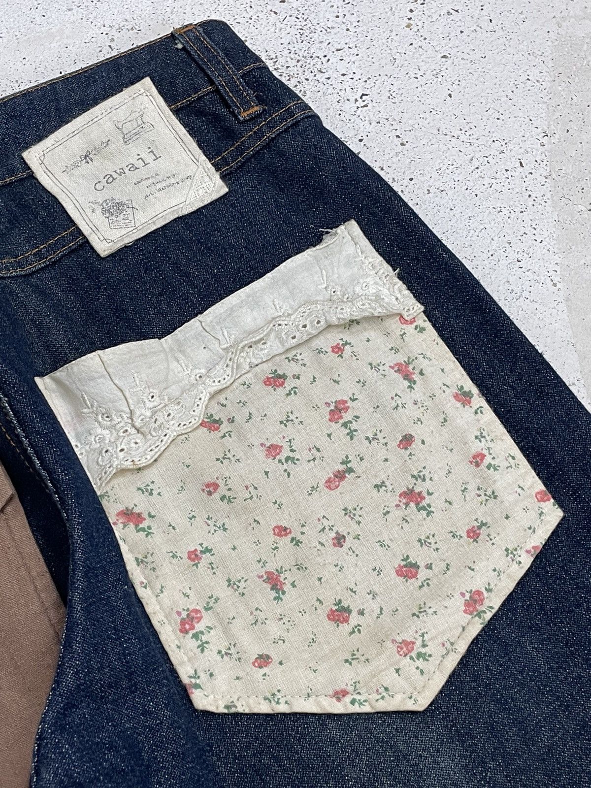 Designer Cawaii Slim Flower Art Life France Poem Size 27" / US 4 / IT 40 - 18 Thumbnail