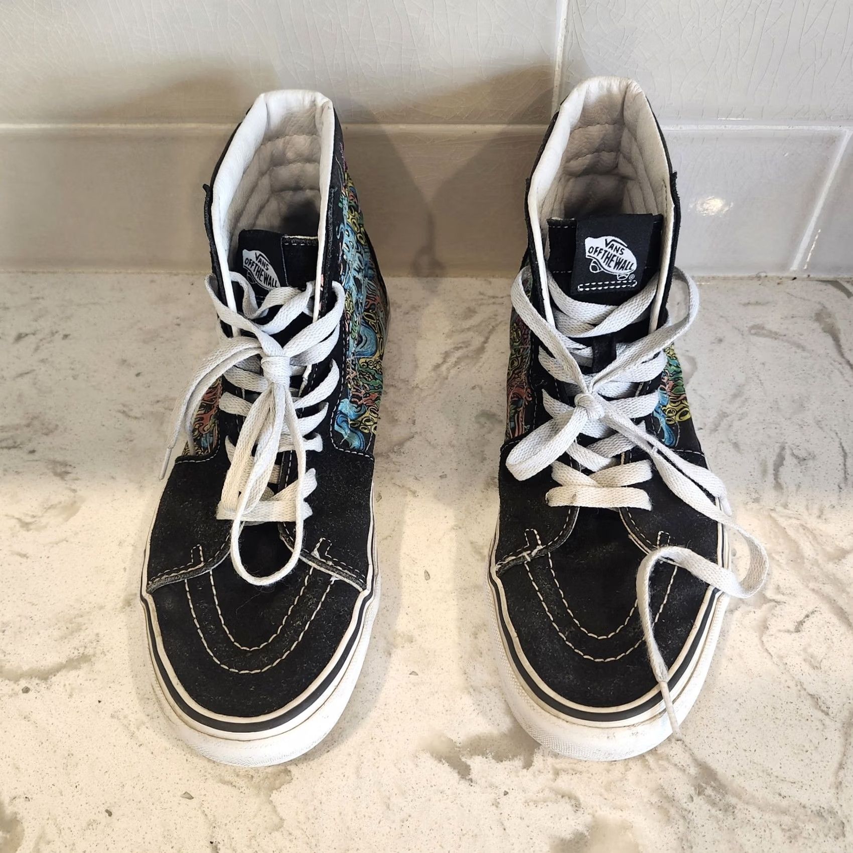 Vans VANS SK8 Hi Reissue Coral Reef Print Black High Top Shoes Mens 8.5 Multicolor Coral Reef Print Classic Casual Sneakers Men 8.5 Size US M / EU 48-50 / 2 - 3 Thumbnail
