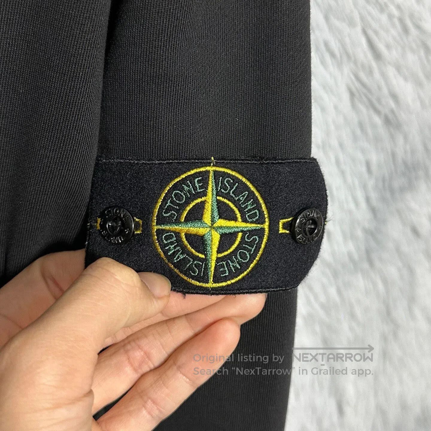 Stone Island stone island black hooded sweatshirt size M. Size US M / EU 48-50 / 2 - 4 Thumbnail