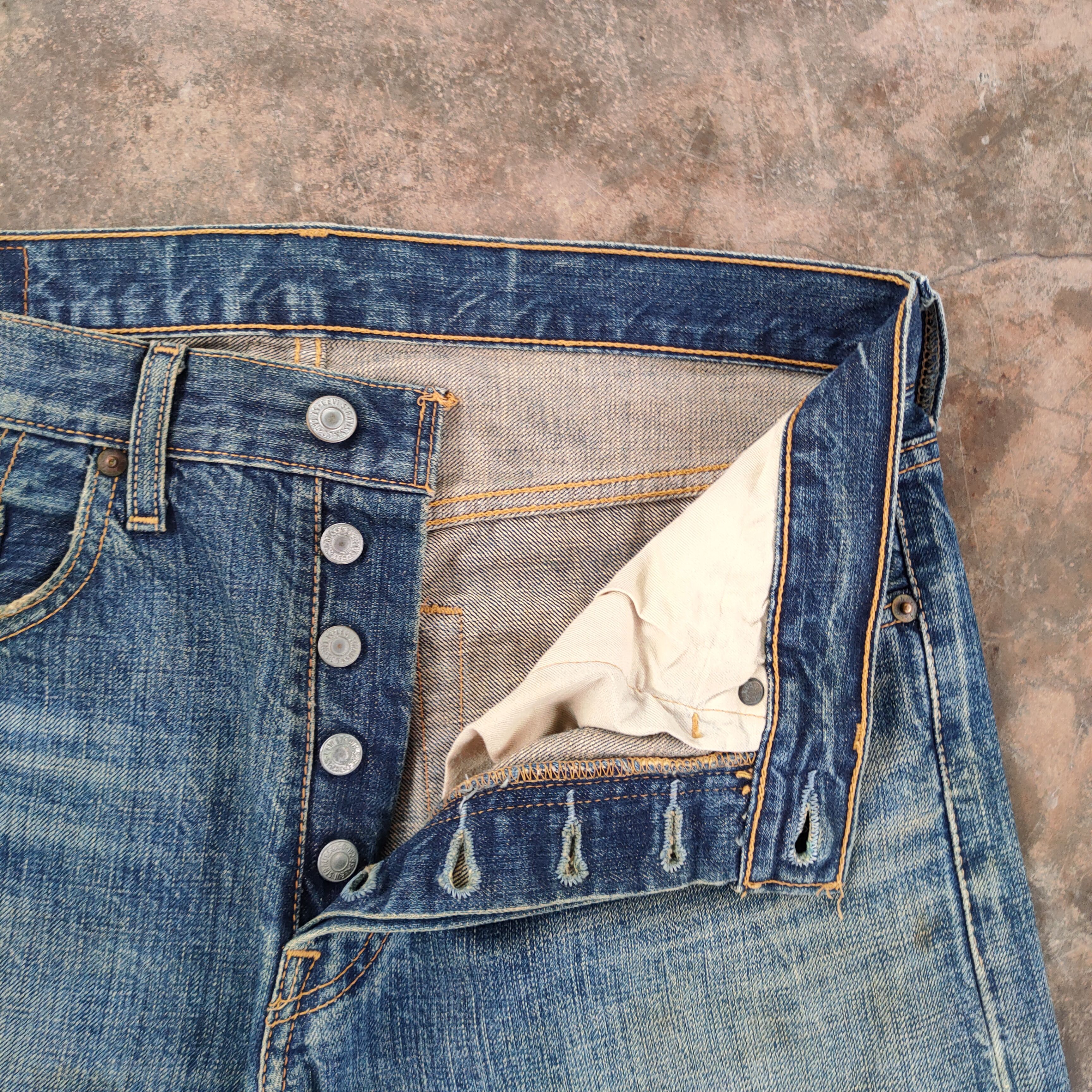 Levi's Vintage Clothing Vintage Levi's 501 RUSTY ripped denim jeans pants Size US 32 / EU 48 - 6 Thumbnail