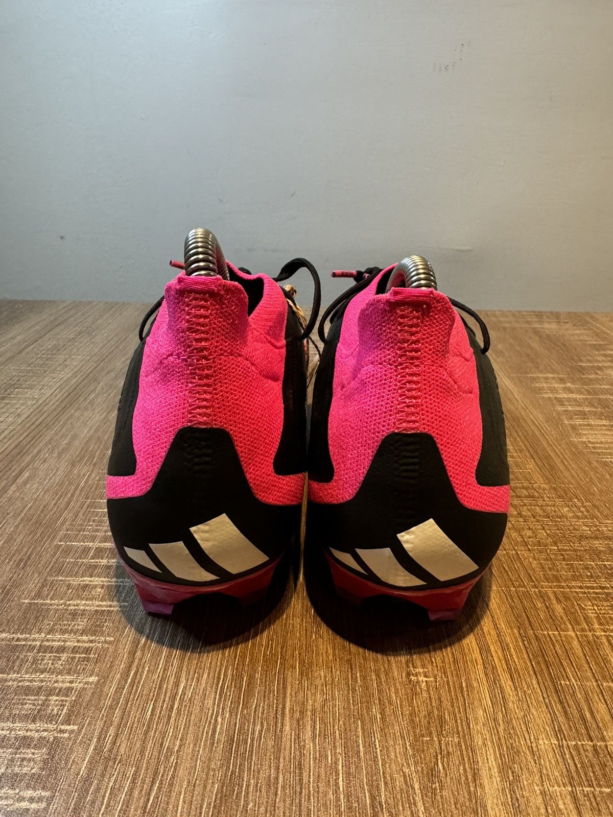 Adidas Brand New Adidas Predator Accuracy.1 FG Size 6 Soccer Cleats Size US 6 / EU 39 - 4 Thumbnail