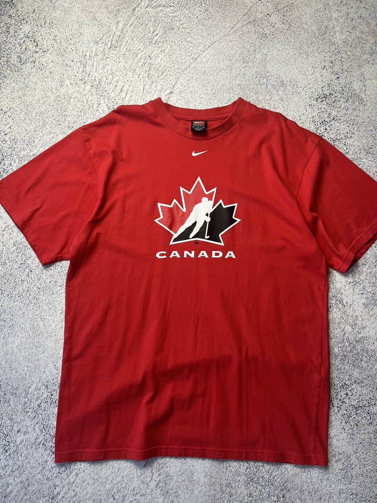 Nike Nike Center Swoosh Team Canada Red T-shirt L Size US L / EU 52-54 / 3 - 5 Thumbnail