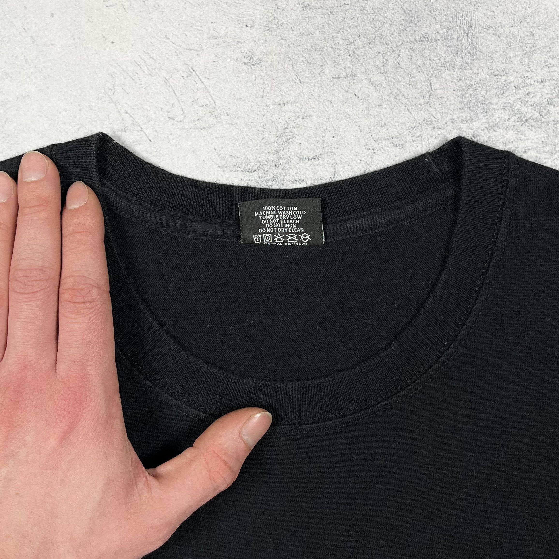 Stussy Vintage Stussy Graffiti Y2K Big Logo T Shirt 00’s Size US L / EU 52-54 / 3 - 12 Thumbnail