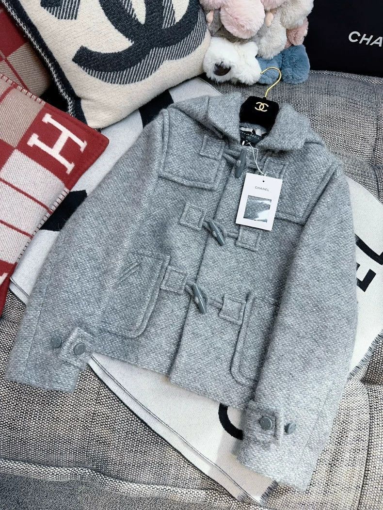 Chanel Chanel 21B Silver Gray Toggle Hooded Coat Size M / US 6-8 / IT 42-44 - 9 Thumbnail