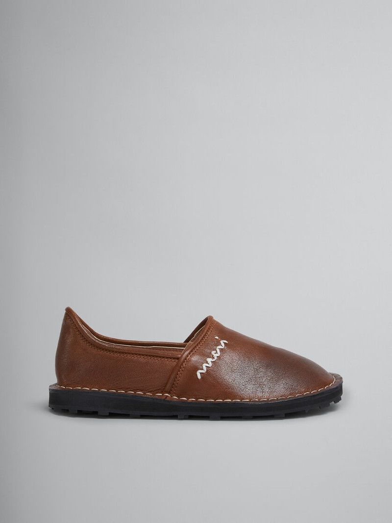Marni o1w1db10426 Slip On Loafer in Navy Brown Size US 7 / EU 40 - 1 Thumbnail
