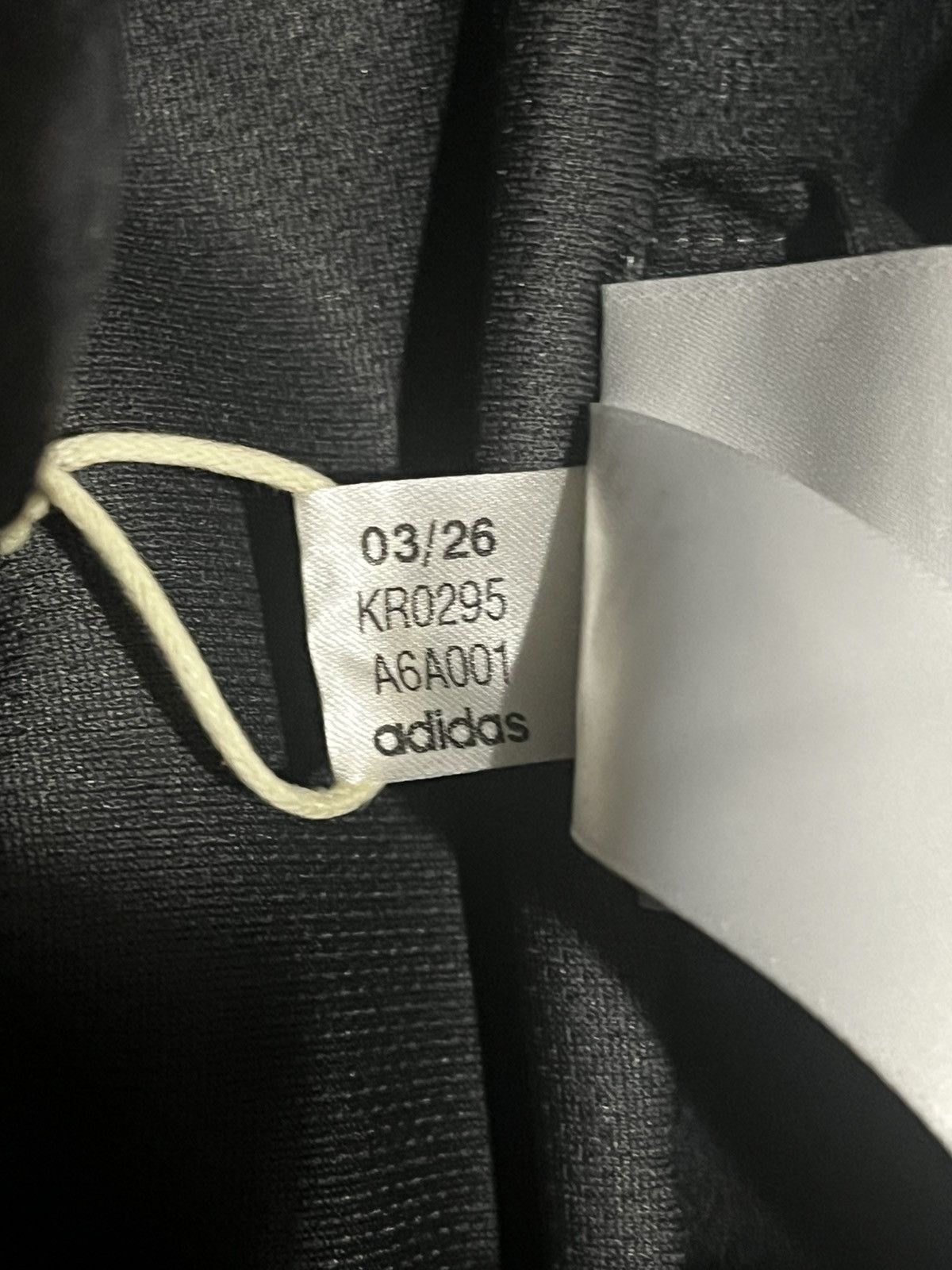 Adidas Adidas Chinese New Year Jacket Size US XL / EU 56 / 4 - 5 Thumbnail