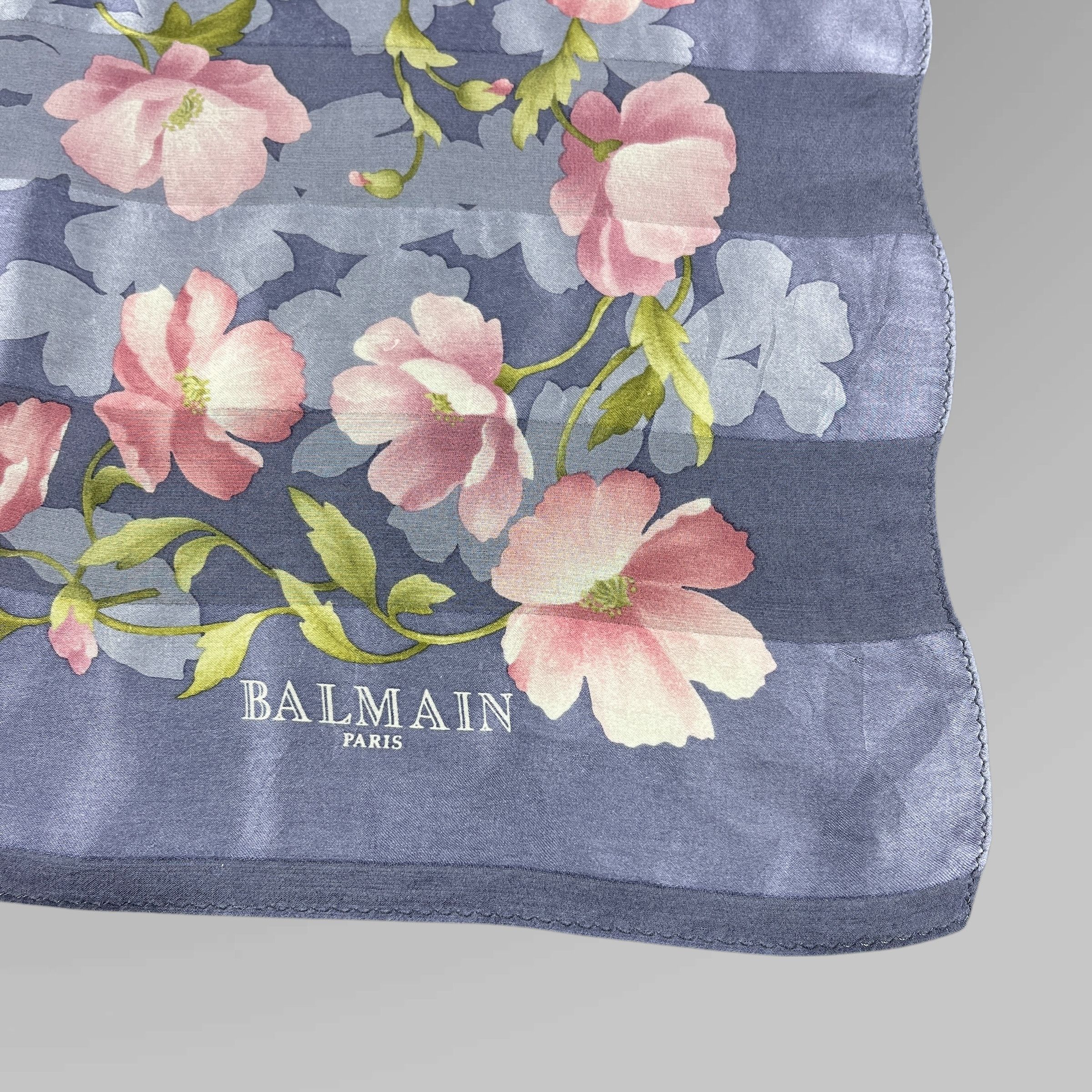 Pierre Balmain Pierre Balmain Handkerchief / Bandana / Neckerchief B404 Size ONE SIZE - 2 Thumbnail