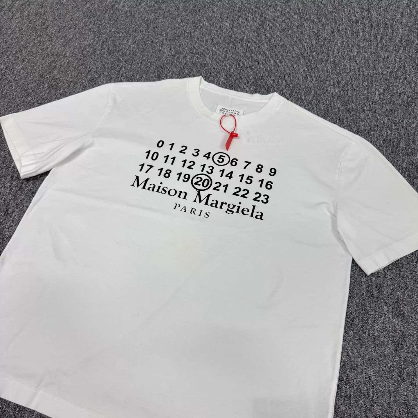 Maison Margiela Margiela Classic Oversized Chest Logo S 99 New Size US S / EU 44-46 / 1 - 3 Thumbnail