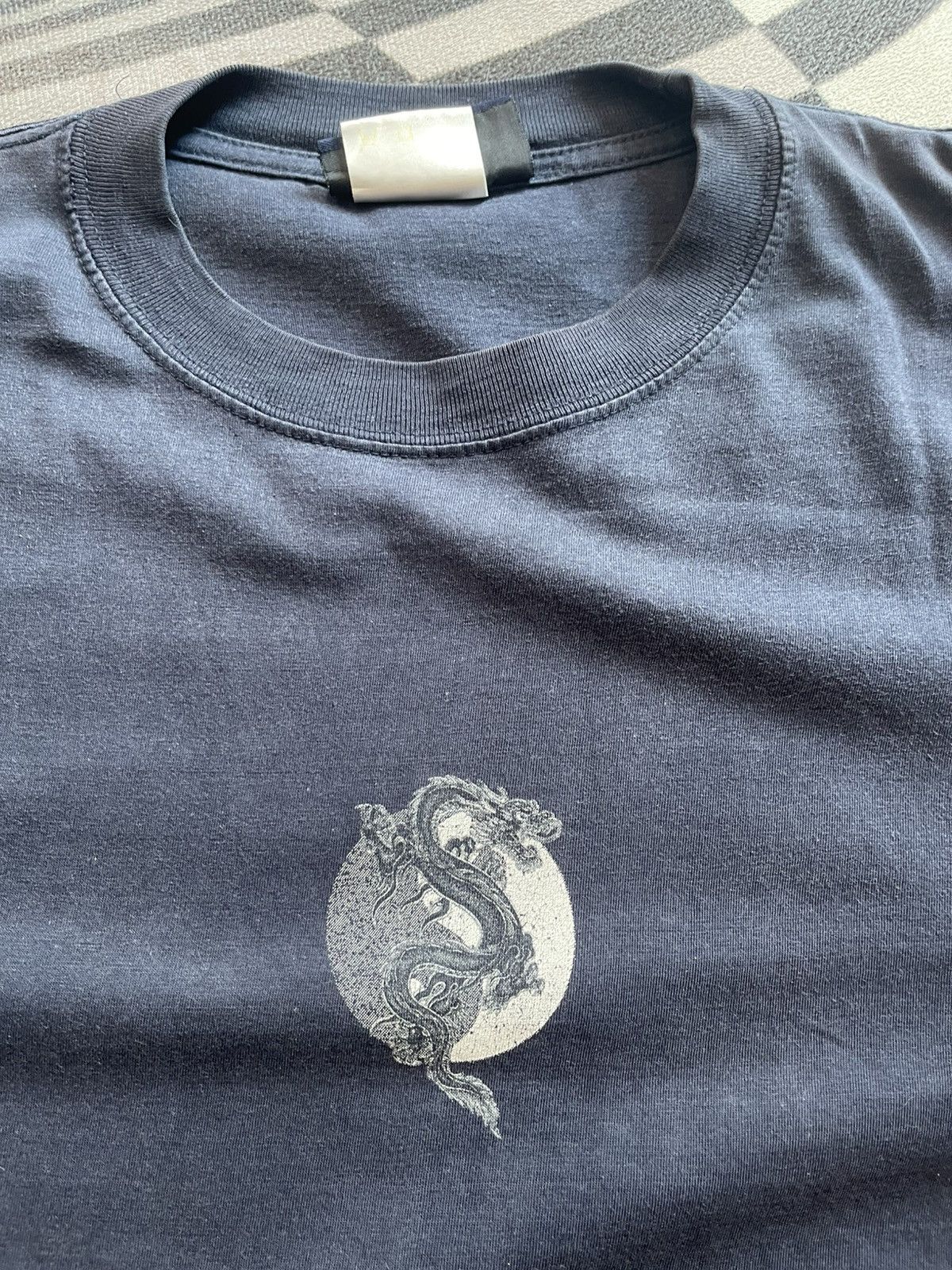 Vintage Vintage B Squared Dragon Graphic T-Shirt Y2K Size US L / EU 52-54 / 3 - 3 Thumbnail