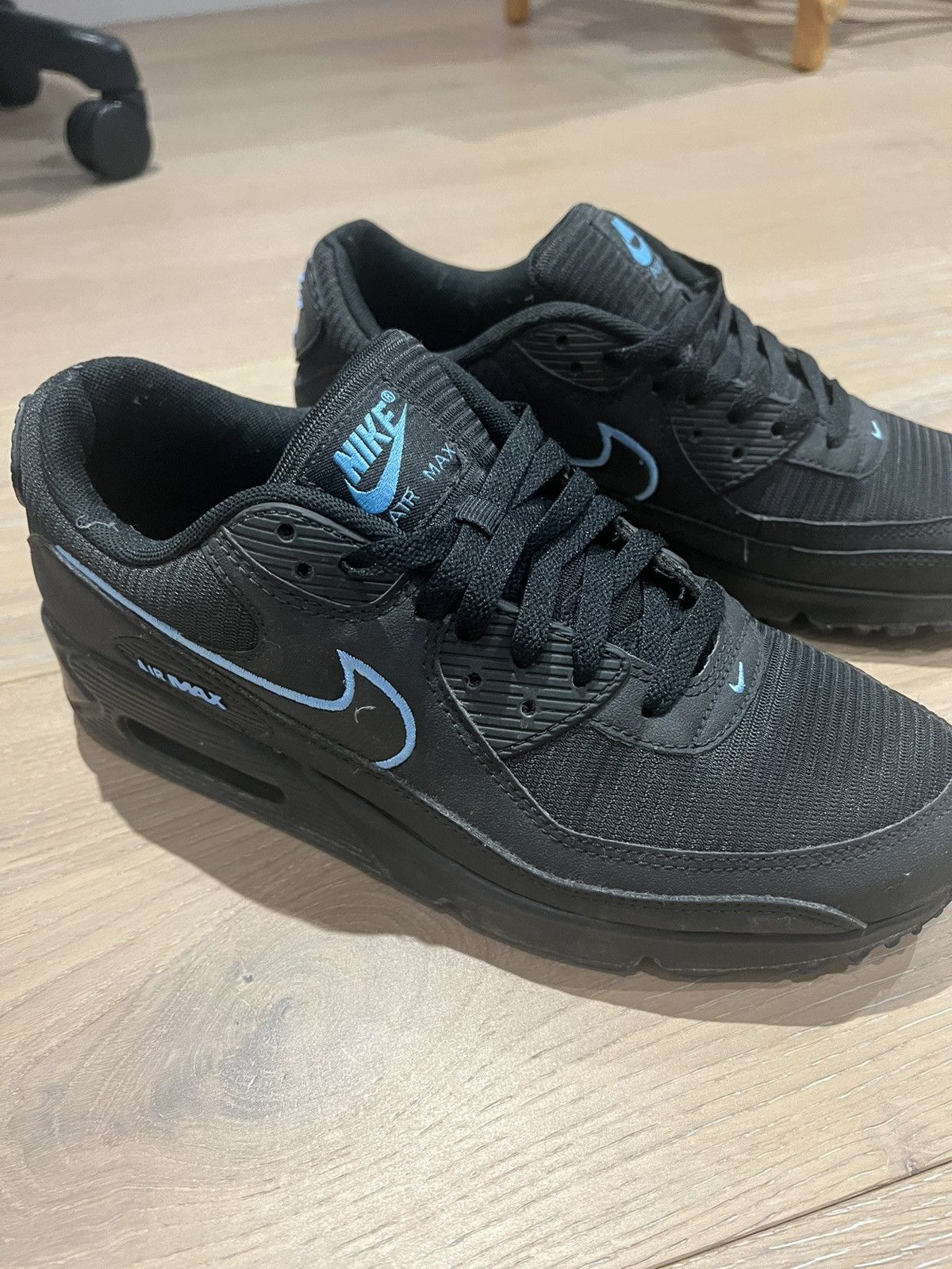 Nike Nike air max university blue/ black Size US 9 / EU 42 - 2 Thumbnail
