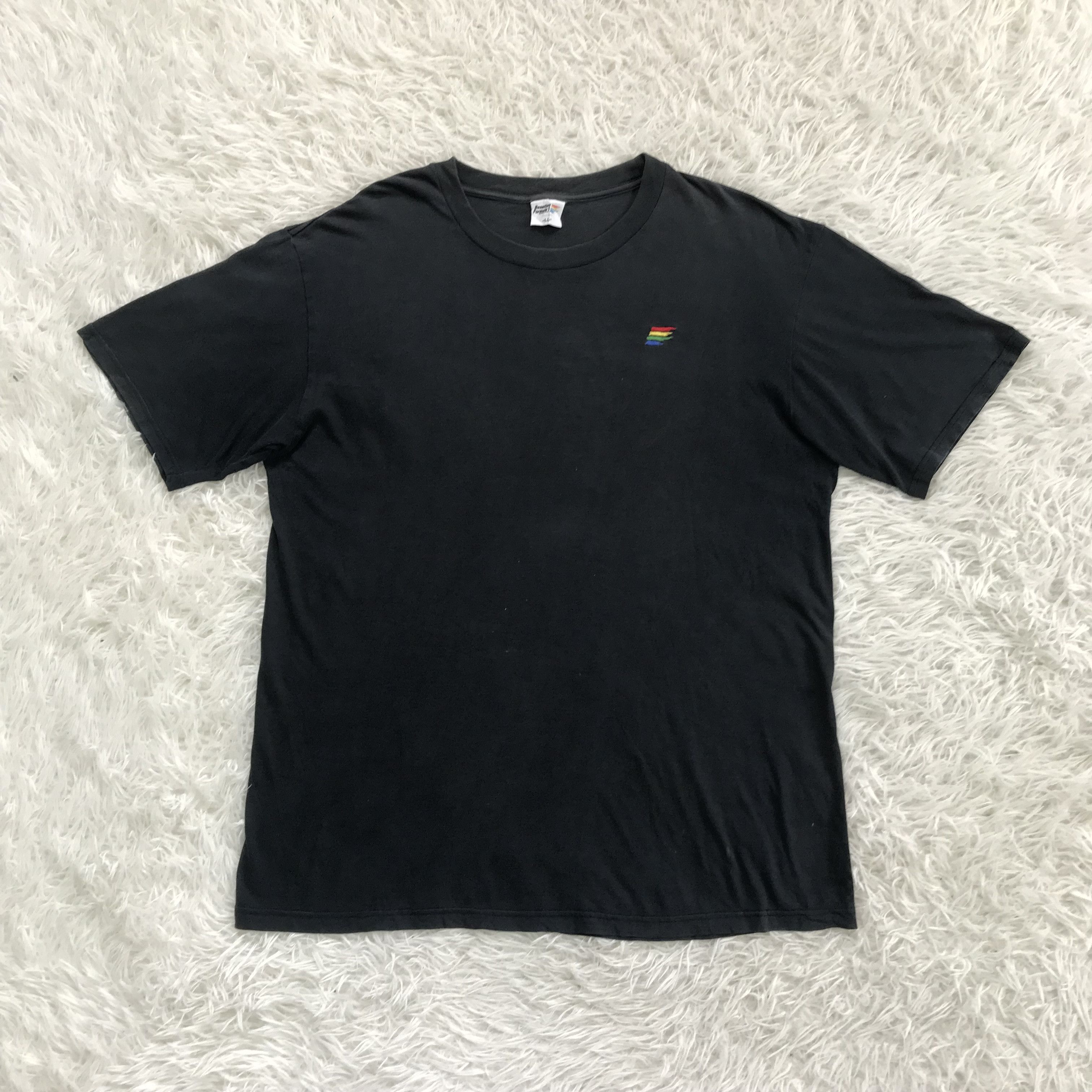 Japanese Brand Benetton formula tshirt Size US L / EU 52-54 / 3 - 1 Thumbnail