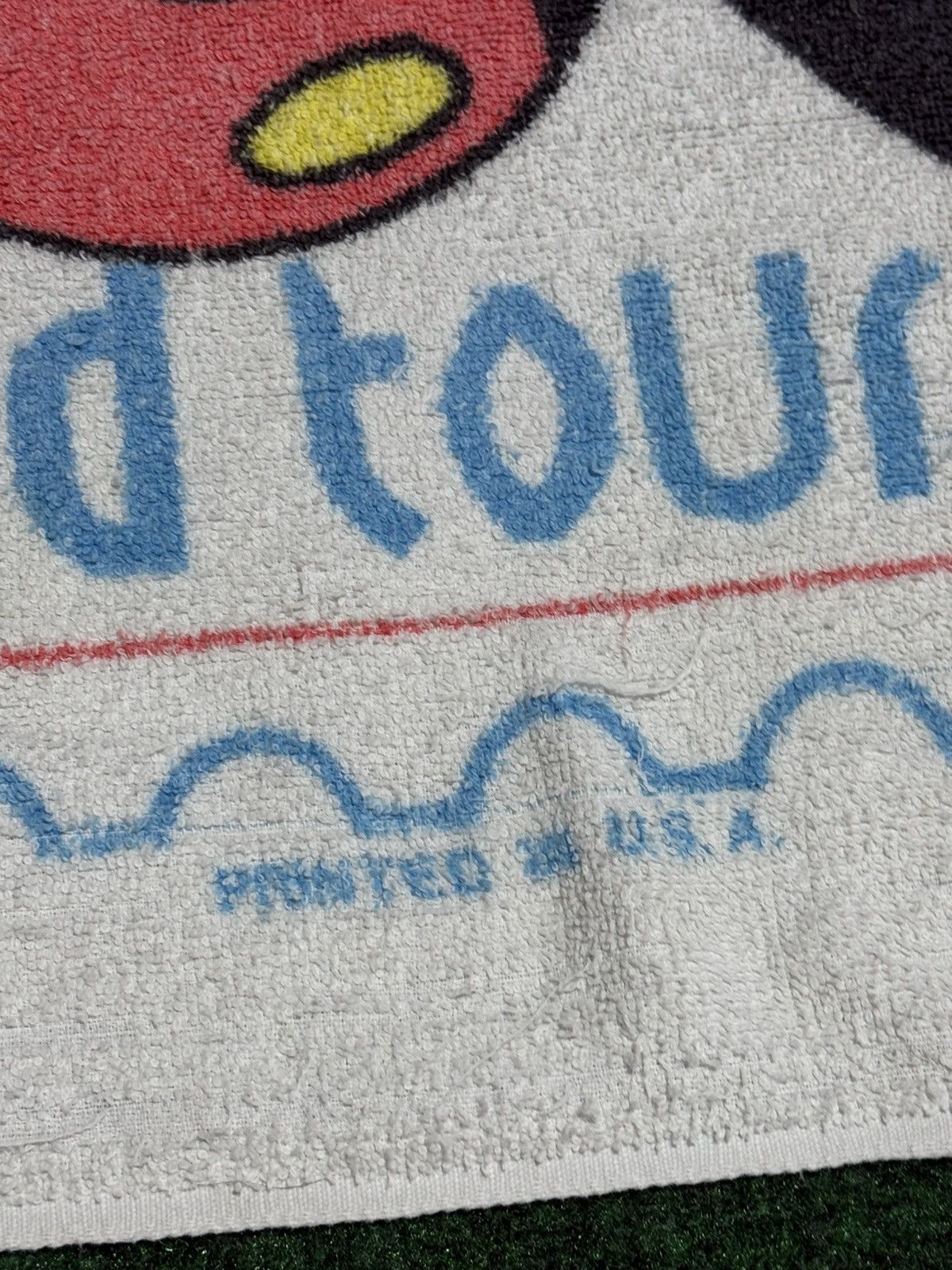 Disney Vintage Mickey Mouse 1992 World Tour Beach Towel Size ONE SIZE - 3 Thumbnail