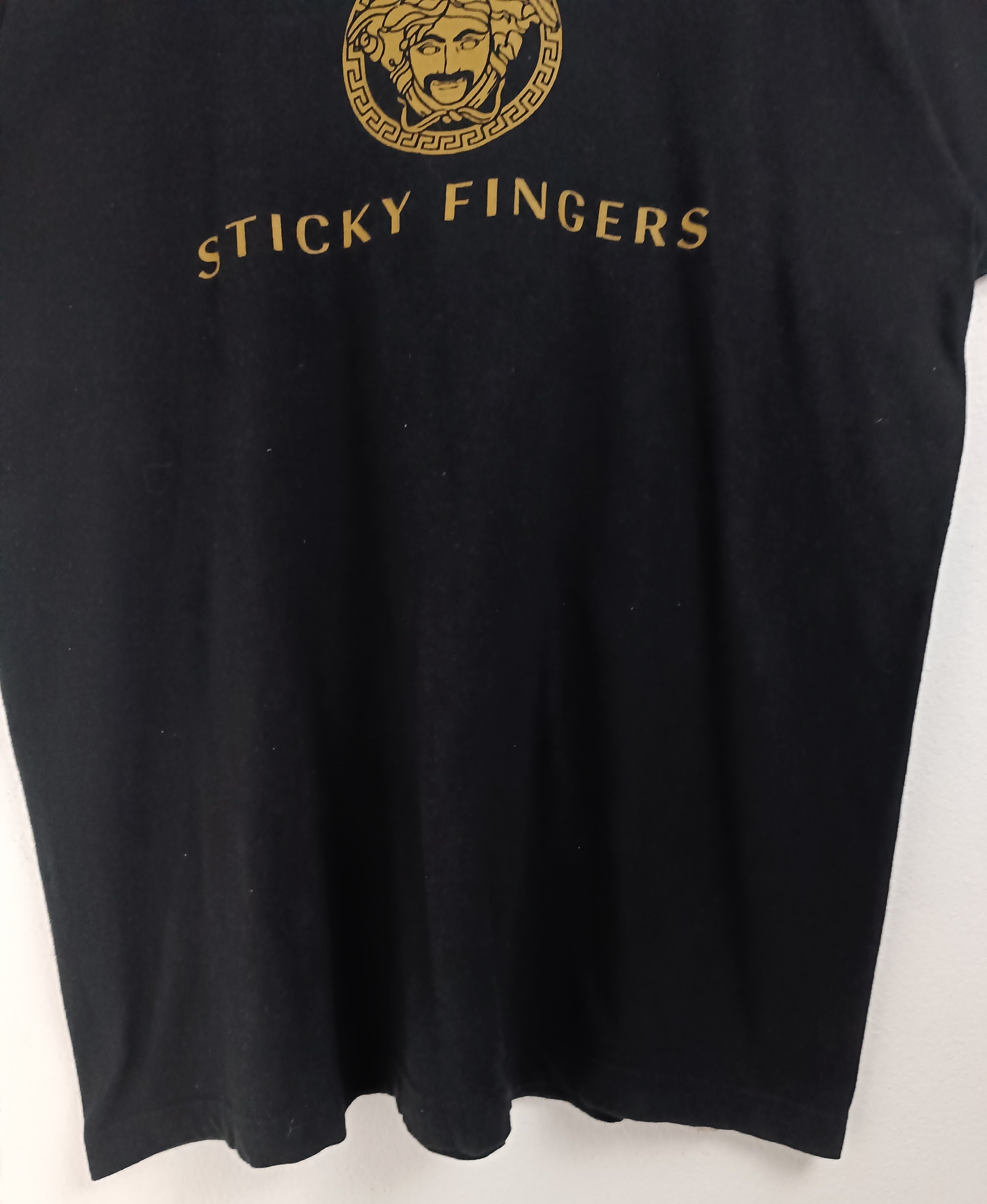 Band Tees VINTAGE STICKY FINGERS WORLD TOUR PARODY DESIGNER VERY RARE Size US L / EU 52-54 / 3 - 9 Thumbnail