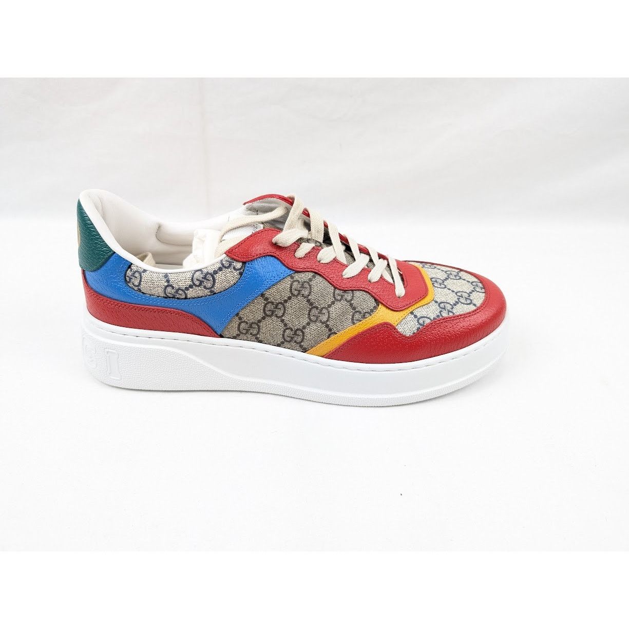 o1rshd1 Supreme Low-Top Sneakers in Beige/Blue/Red