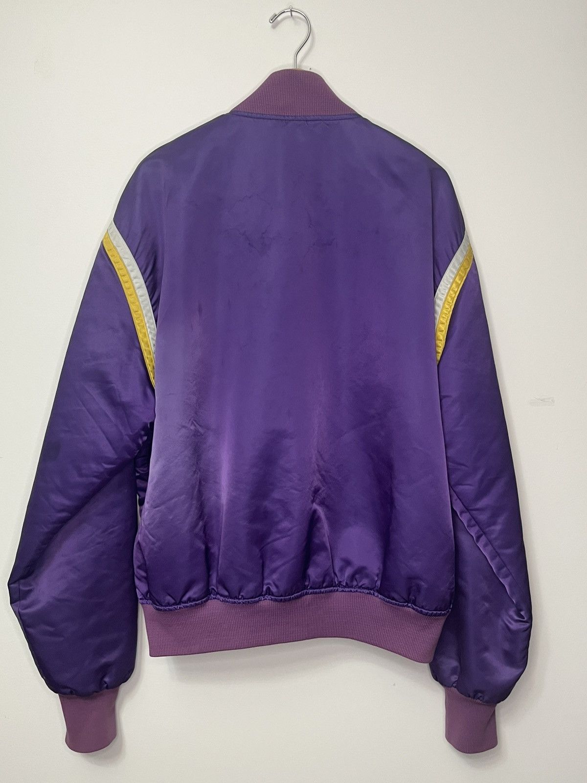 Vintage Los Angeles Lakers Satin Purple 90’s STARTER Jacket XXL Size US XXL / EU 58 / 5 - 8 Thumbnail