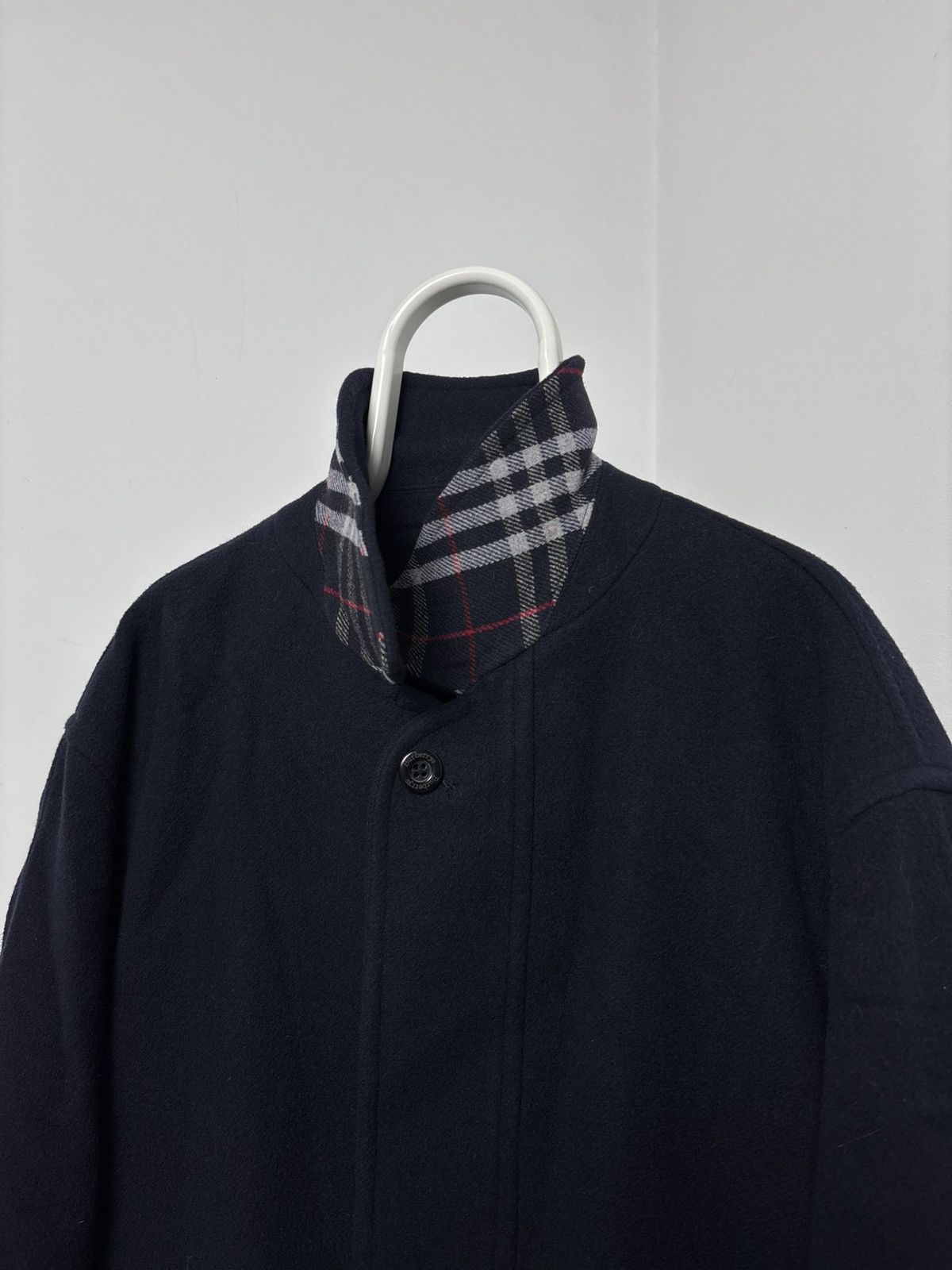 Burberry Burberry’s Navy Blue Wool Heavy Coat Vintage Size US XL / EU 56 / 4 - 5 Thumbnail