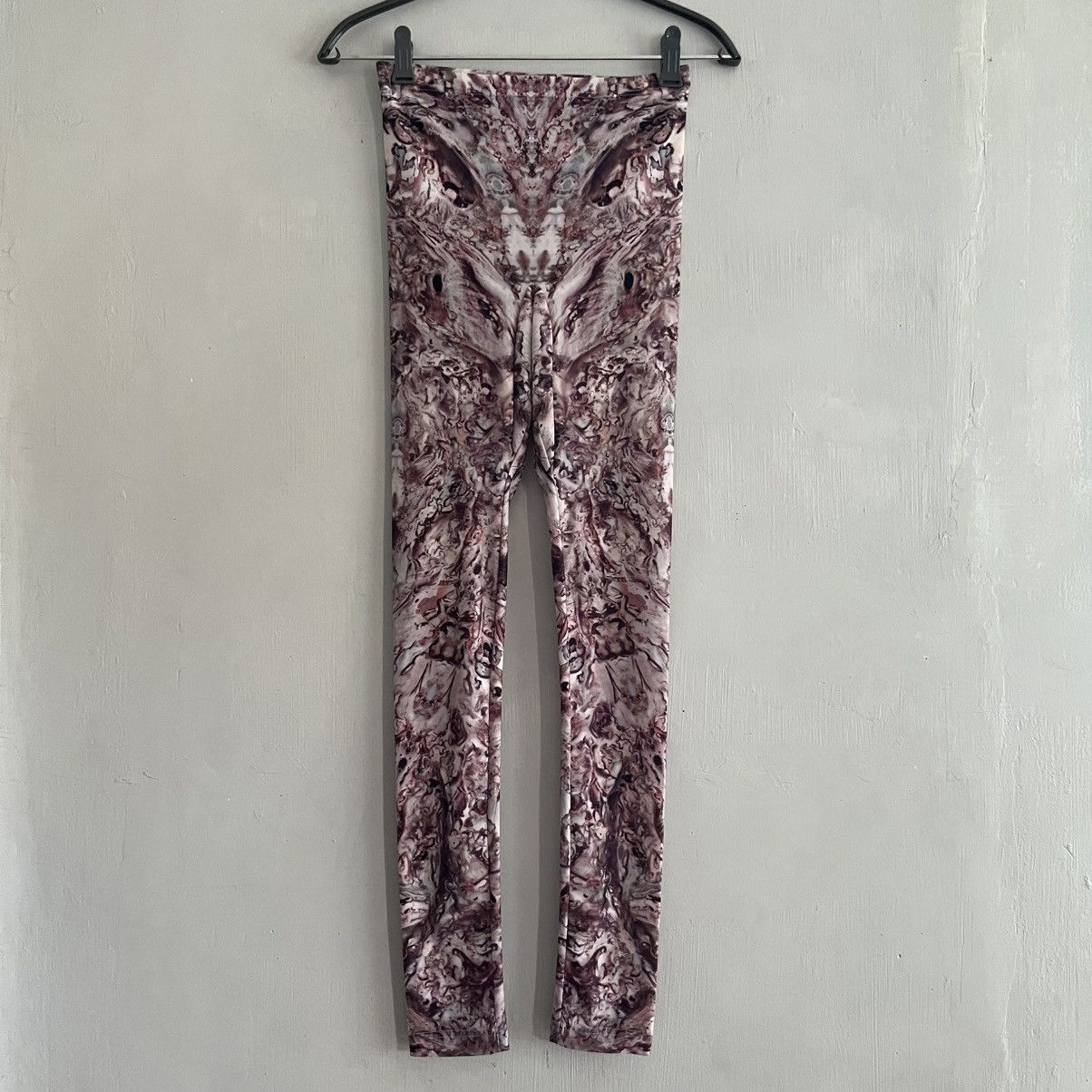 Alexander McQueen Purple Kaleidoscope Print Leggings